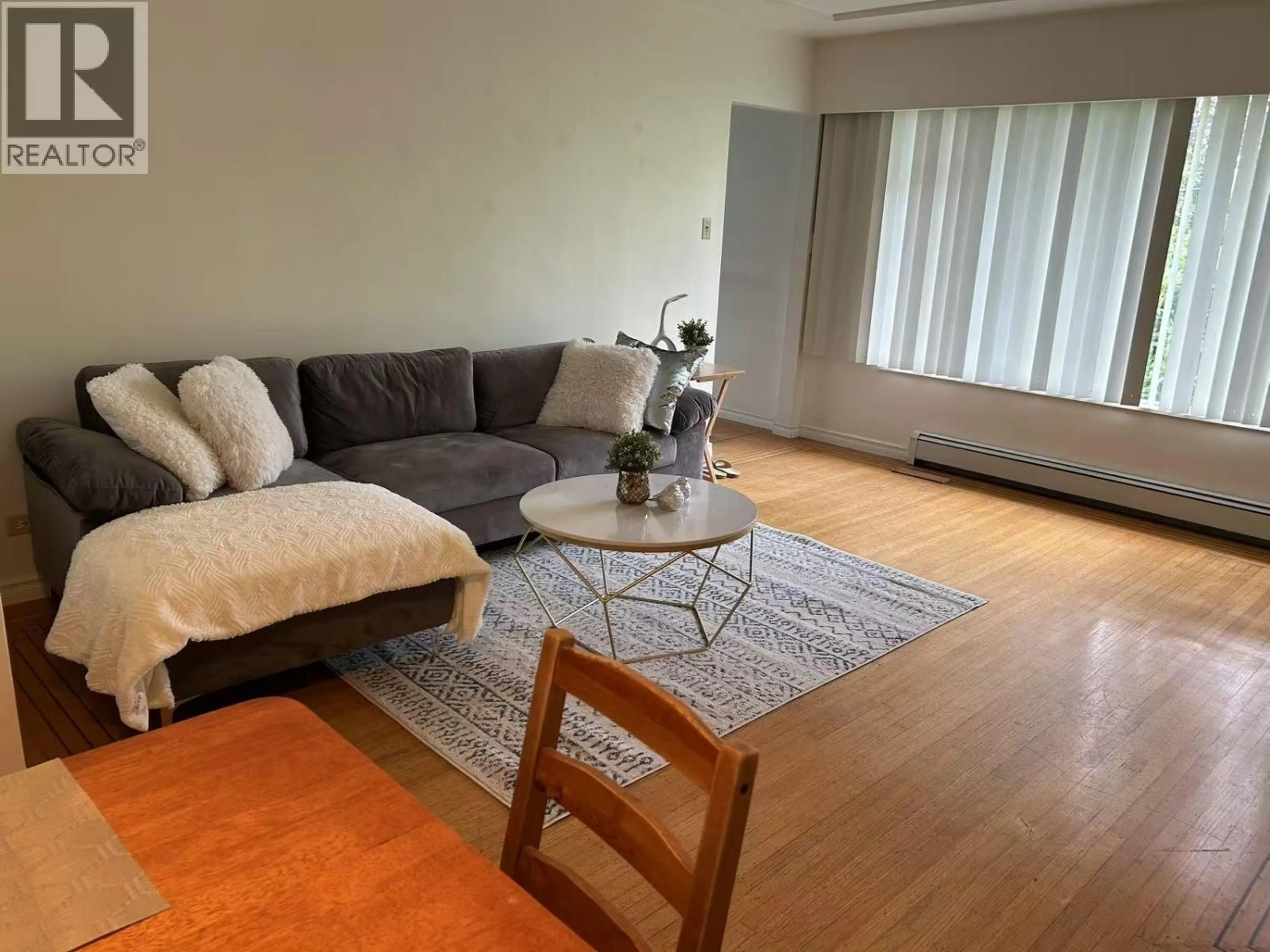 Living room with furniture, unknown for 3514 8TH AVENUE, Vancouver British Columbia V6R1Y7