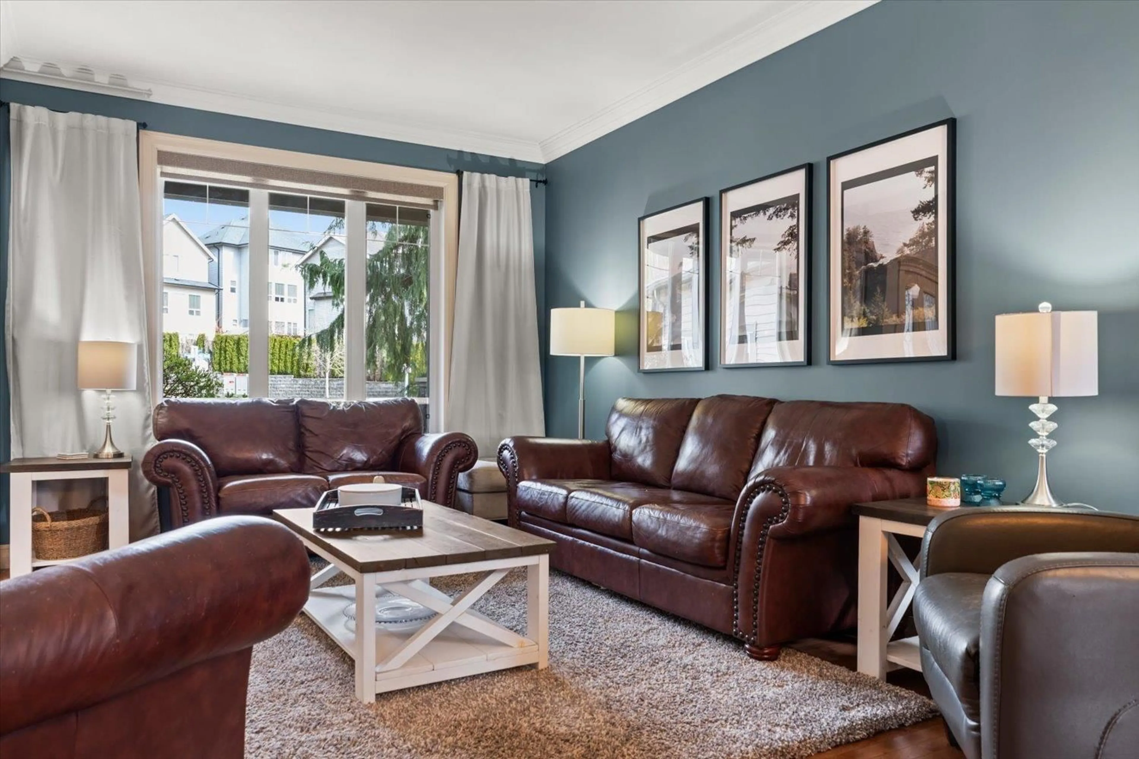 Living room with furniture, unknown for 36598 AUGUSTON PARKWAY, Abbotsford British Columbia V3G3C6