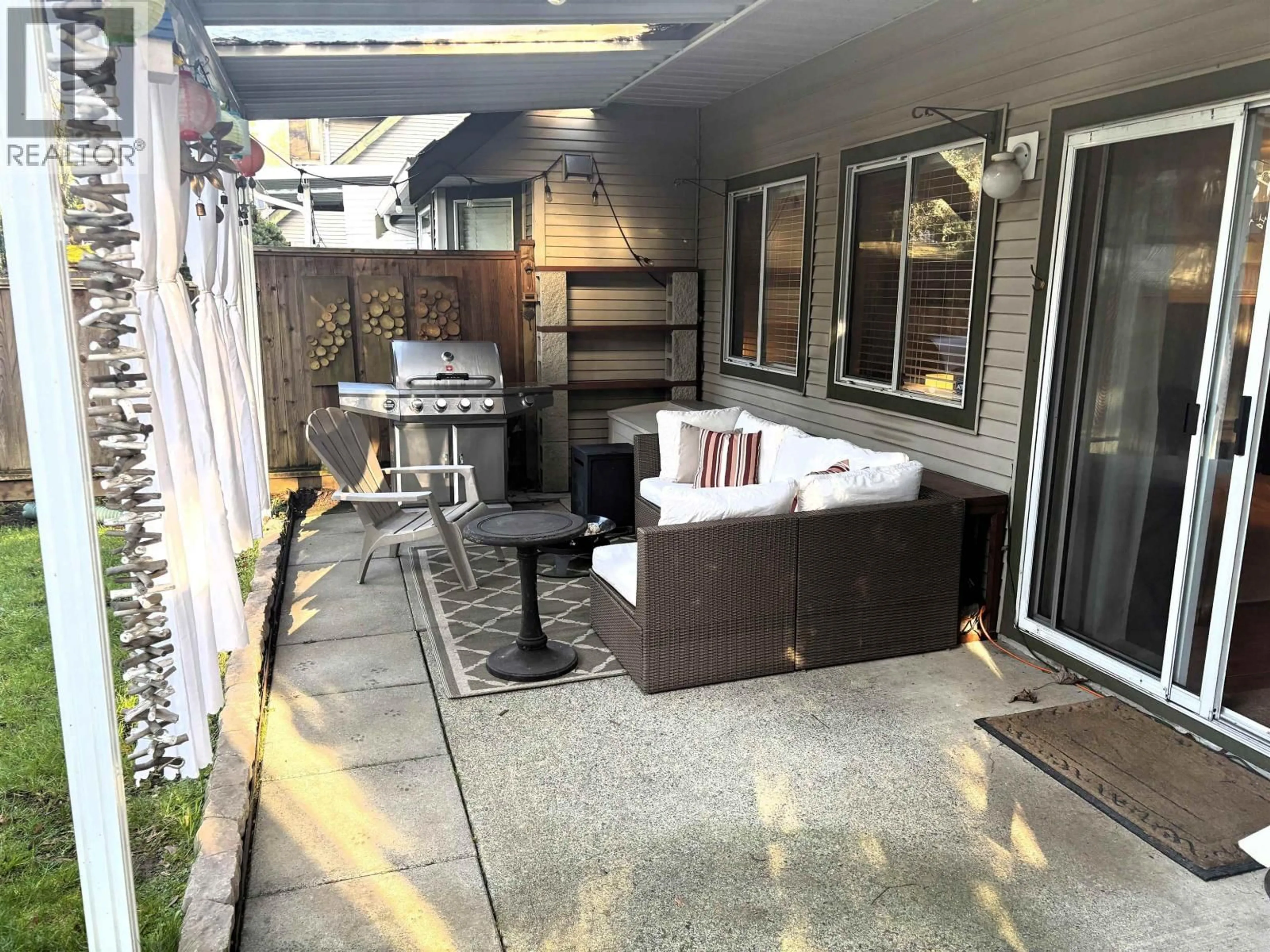 Patio, street for 8 - 20888 MCKINNEY AVENUE, Maple Ridge British Columbia V2X0L7