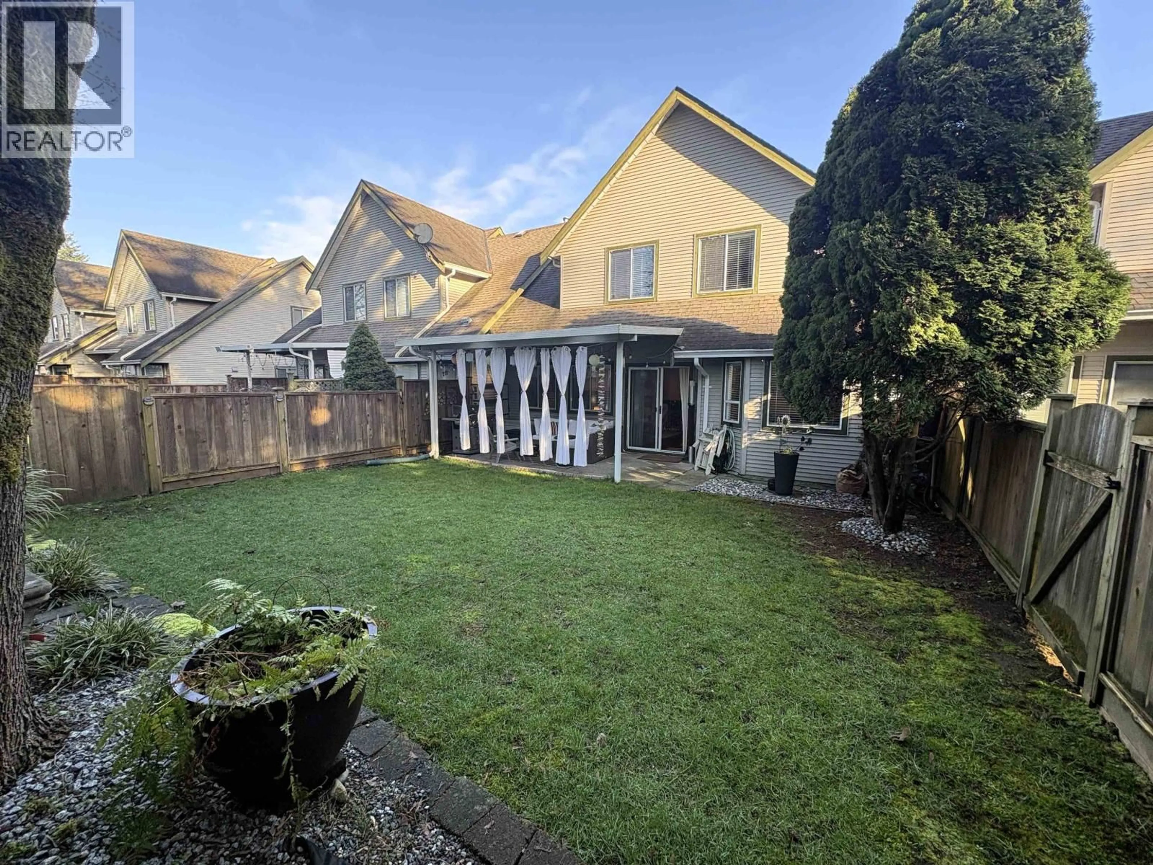 A pic from outside/outdoor area/front of a property/back of a property/a pic from drone, street for 8 - 20888 MCKINNEY AVENUE, Maple Ridge British Columbia V2X0L7