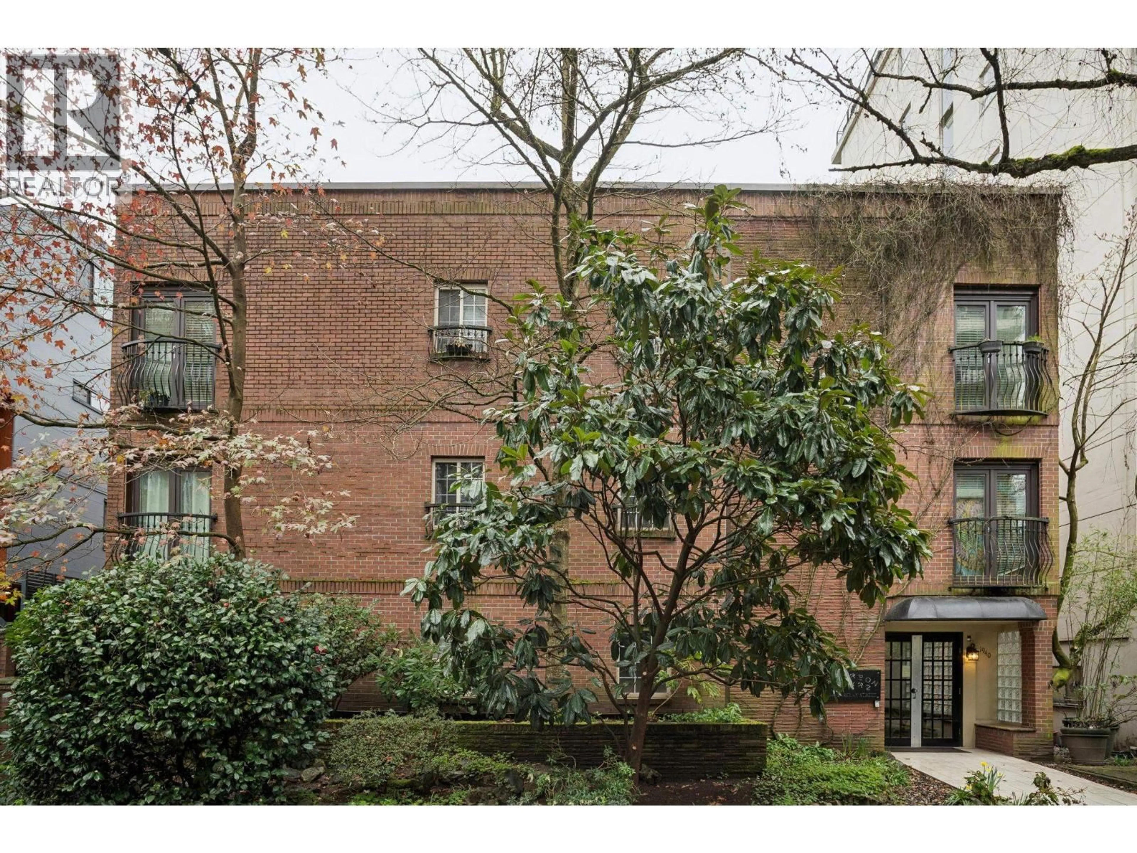 Home with brick exterior material, unknown for 213 - 1940 BARCLAY STREET, Vancouver British Columbia V6G1L3