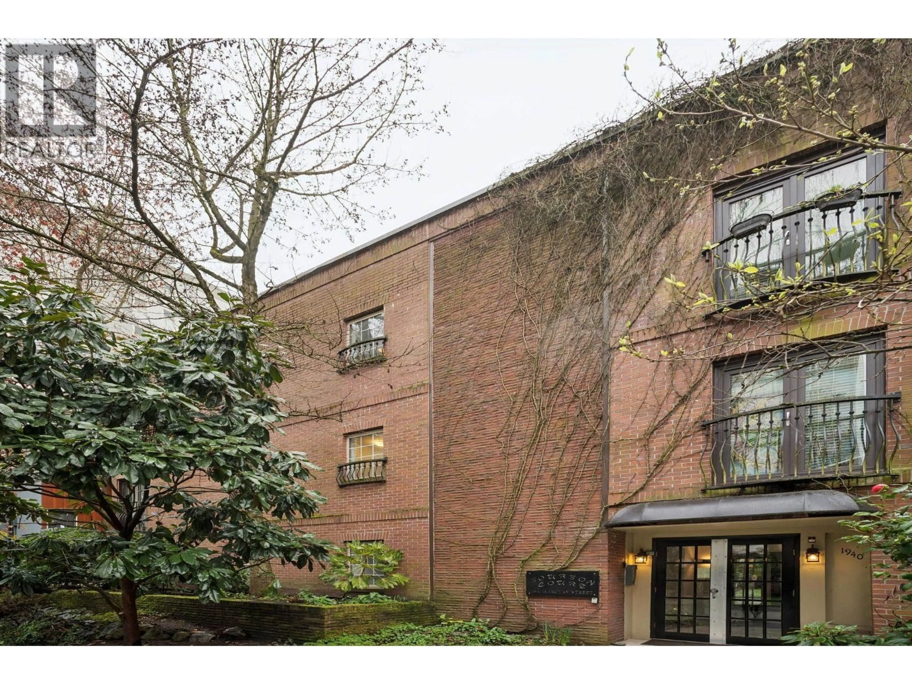 Unknown for 213 - 1940 BARCLAY STREET, Vancouver British Columbia V6G1L3