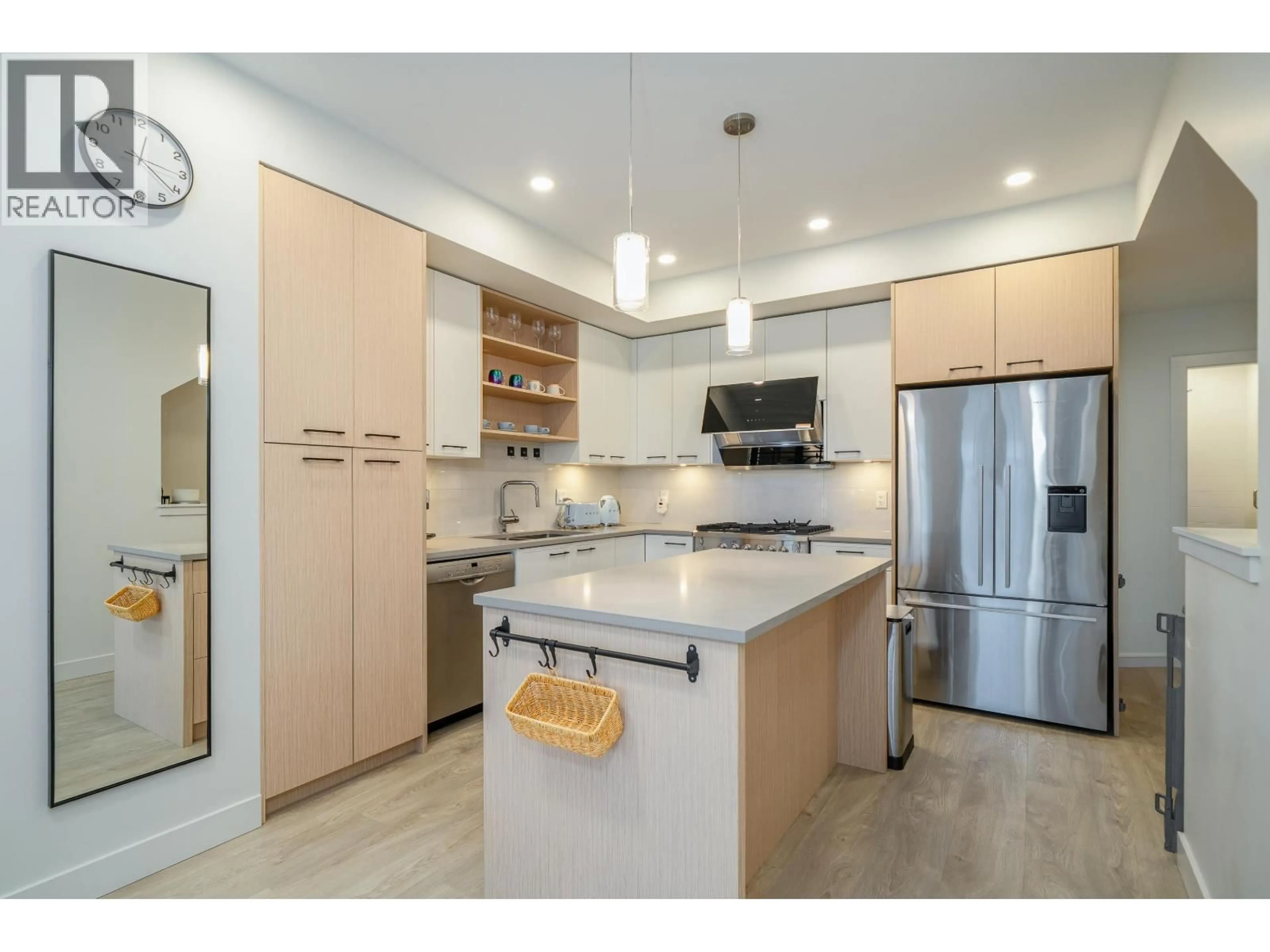 Open concept kitchen, unknown for 2 - 9399 NO. 2 ROAD, Richmond British Columbia V7E2C9