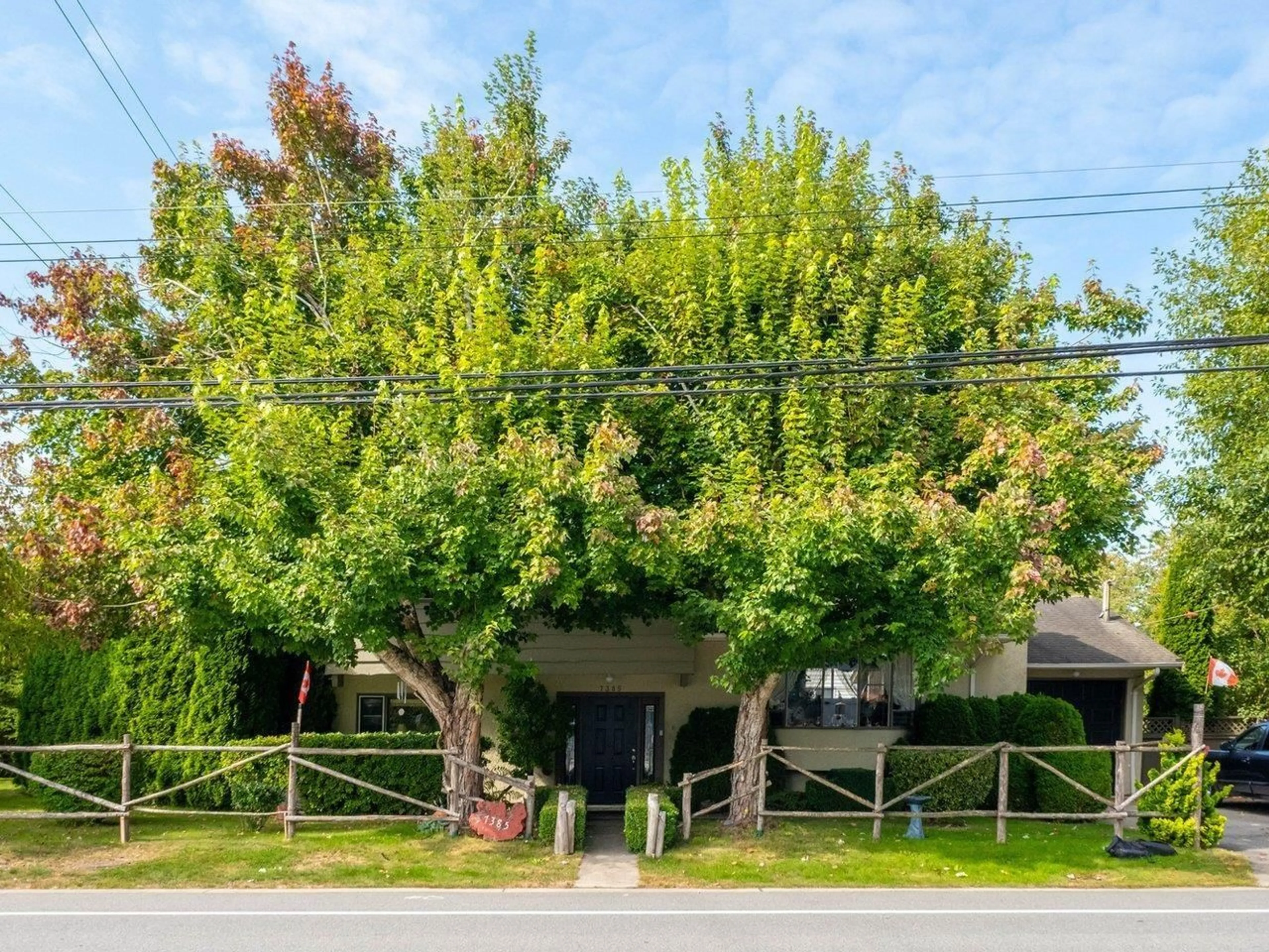 A pic from outside/outdoor area/front of a property/back of a property/a pic from drone, street for 7385 115 STREET, Delta British Columbia V4C5M6