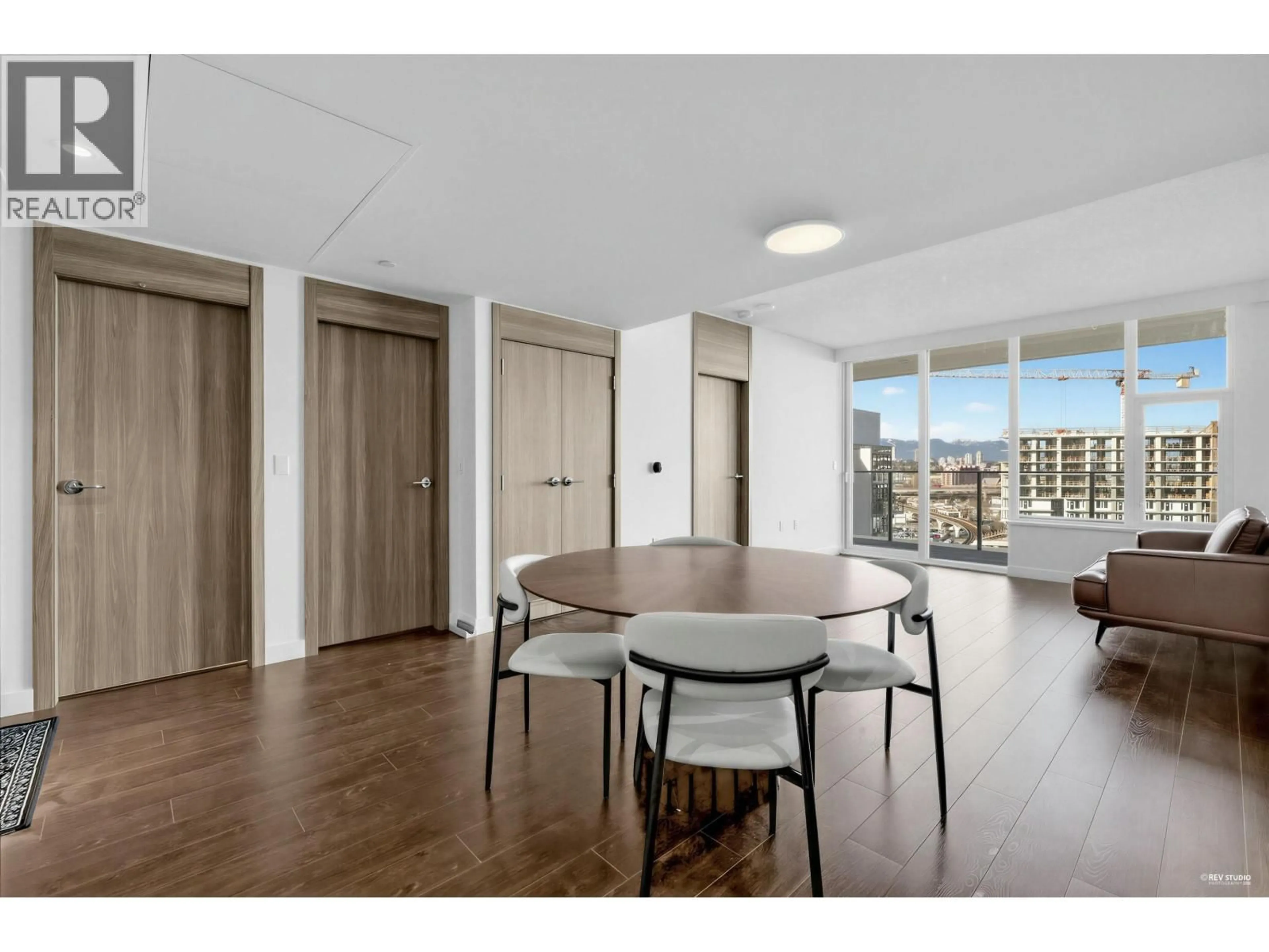 Unknown for 1215 - 8611 HAZELBRIDGE WAY, Richmond British Columbia V6X0W8