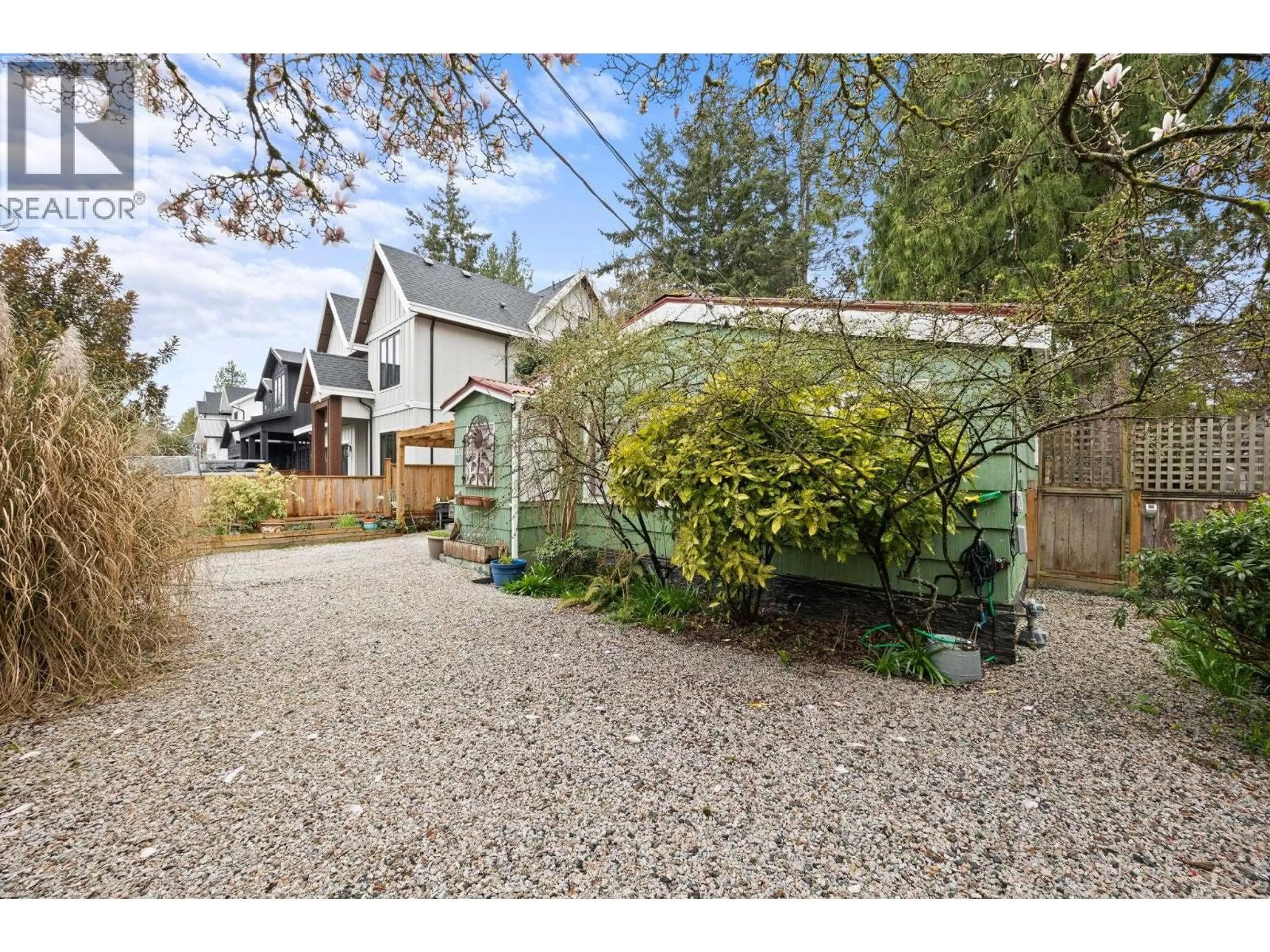 A pic from outside/outdoor area/front of a property/back of a property/a pic from drone, street for 1543 BRAID ROAD, Delta British Columbia V4L1T2