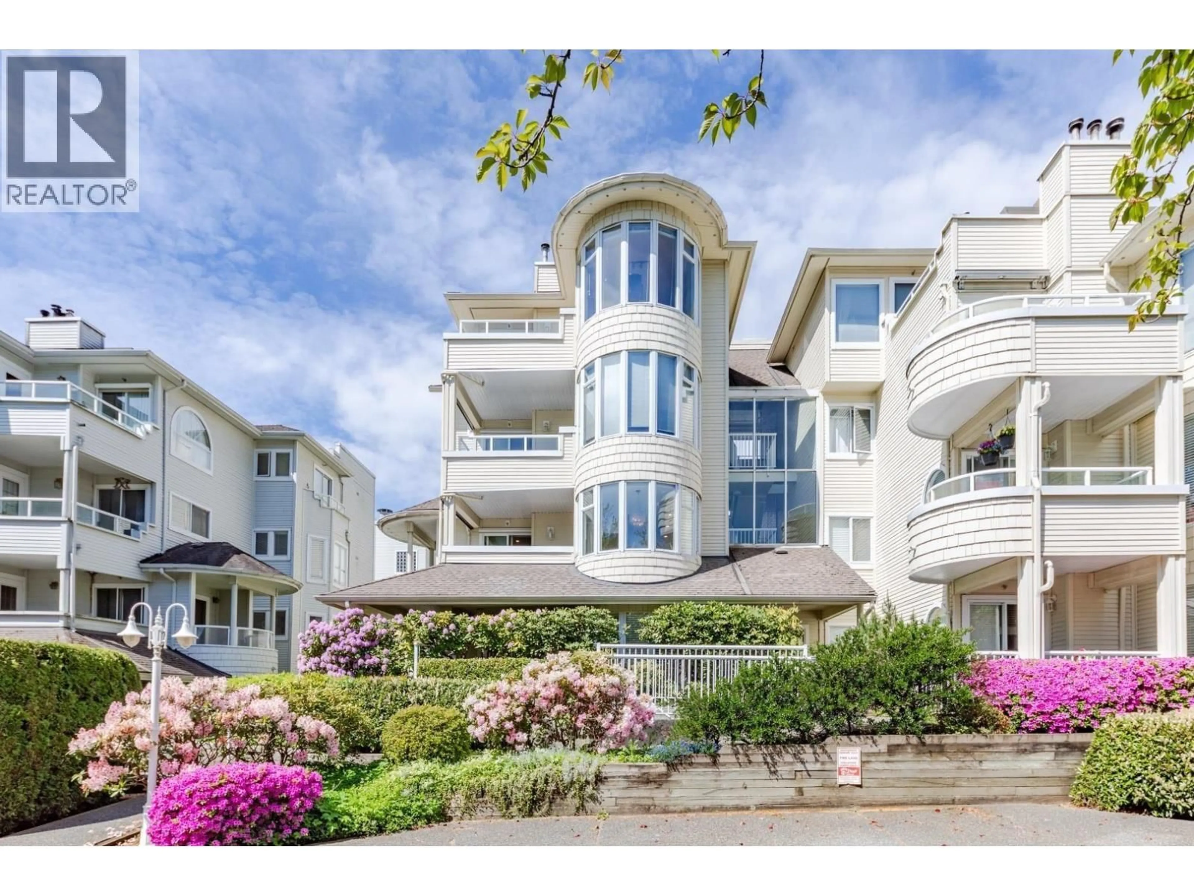 Unknown for 208 - 7620 COLUMBIA STREET, Vancouver British Columbia V5X4S8