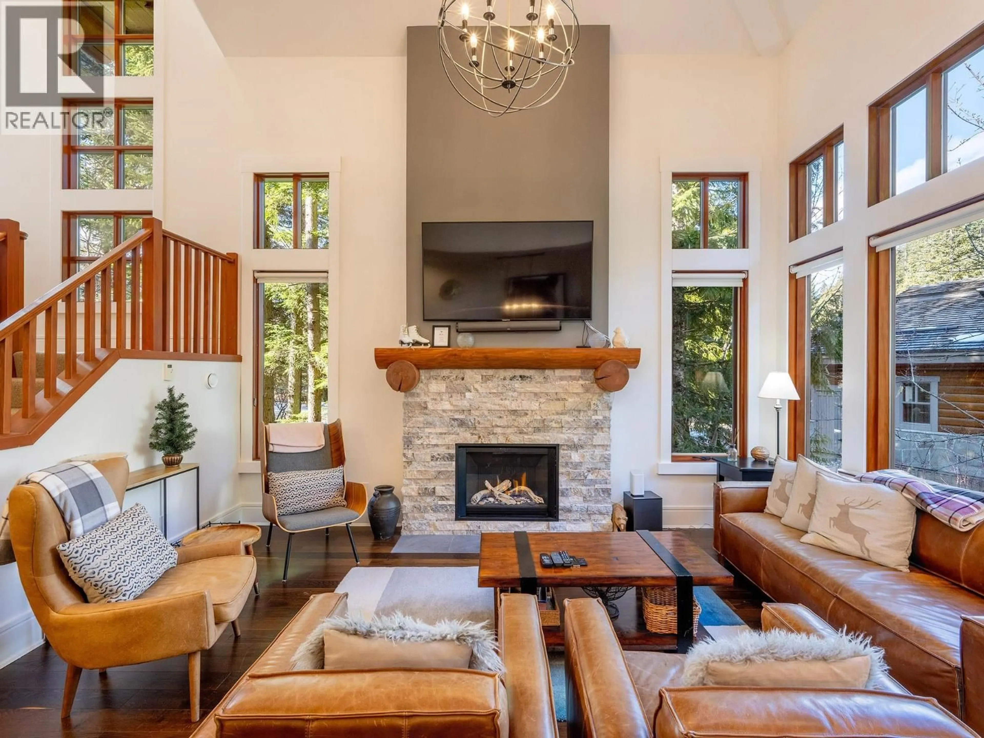 Living room with furniture, unknown for 2 - 2324 TALUSWOOD PLACE, Whistler British Columbia V8E0R1