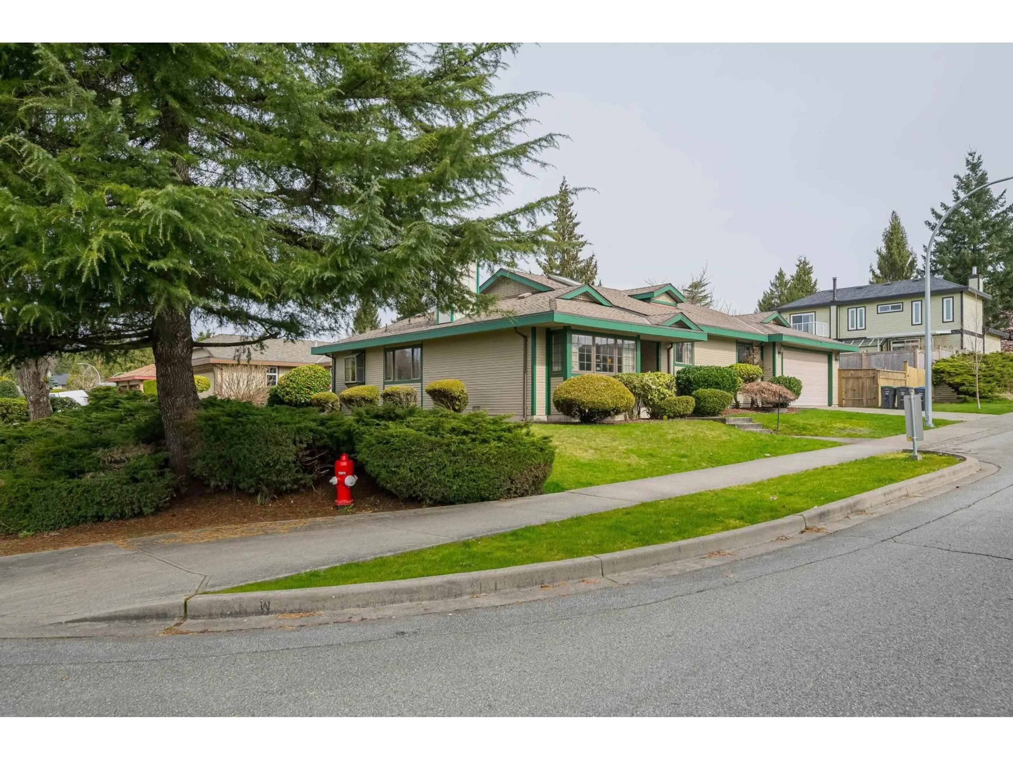 Unknown for 10523 FRASERGLEN DRIVE, Surrey British Columbia V4N1V1