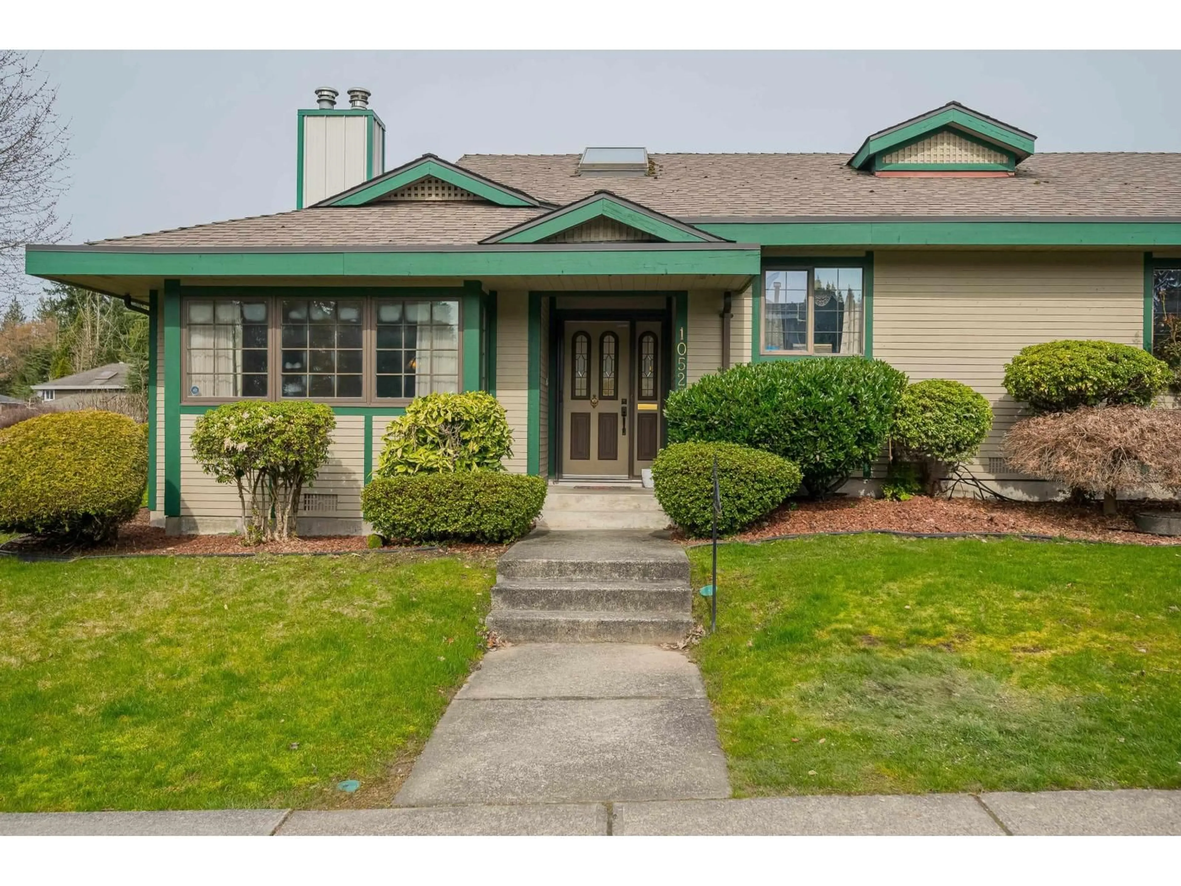 Home with vinyl exterior material, street for 10523 FRASERGLEN DRIVE, Surrey British Columbia V4N1V1