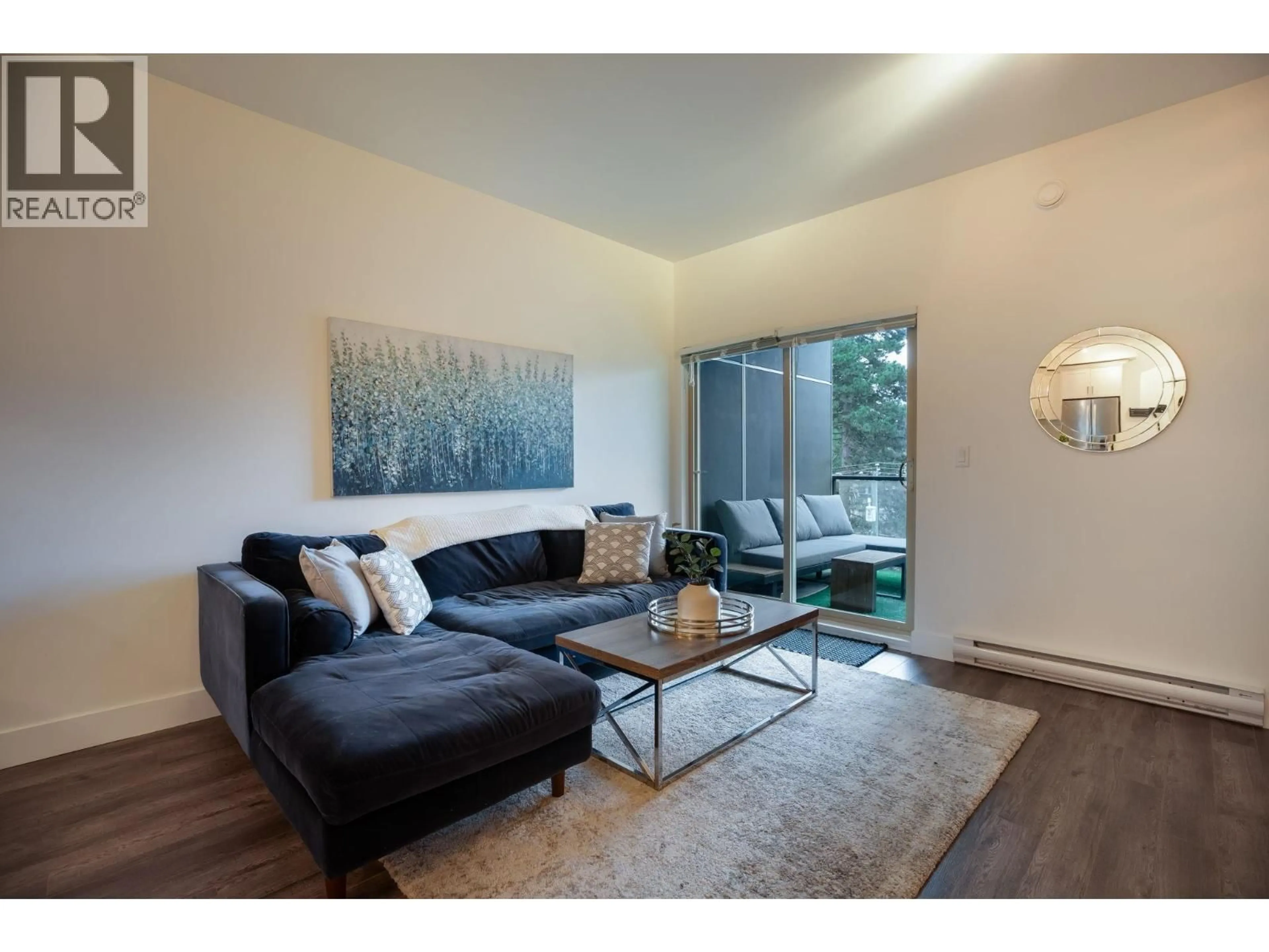 Living room with furniture, unknown for 405 - 2436 KELLY AVENUE, Port Coquitlam British Columbia V3C1Y4