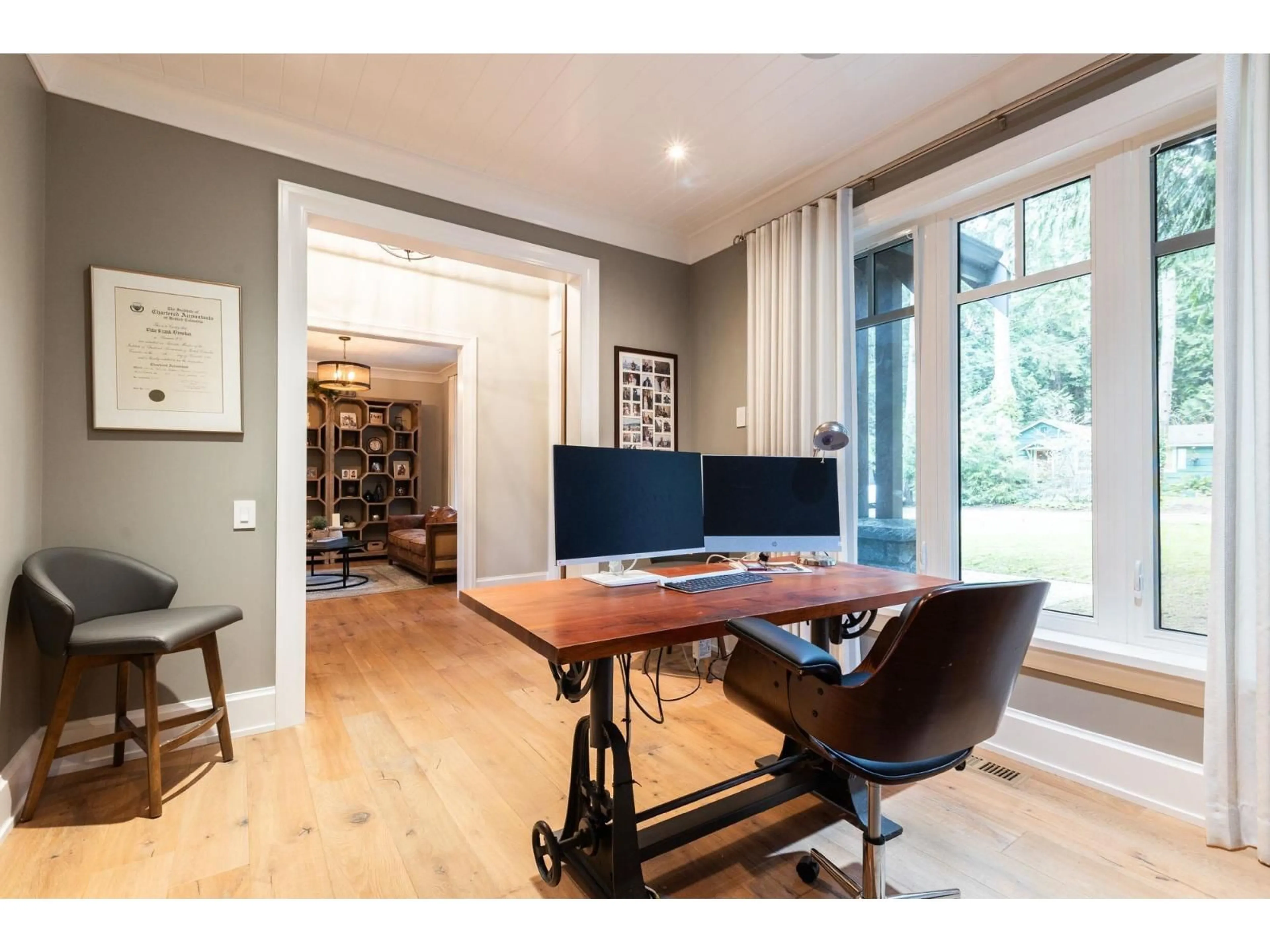 Unknown for 2615 DOGWOOD DRIVE, Surrey British Columbia V4A3K4