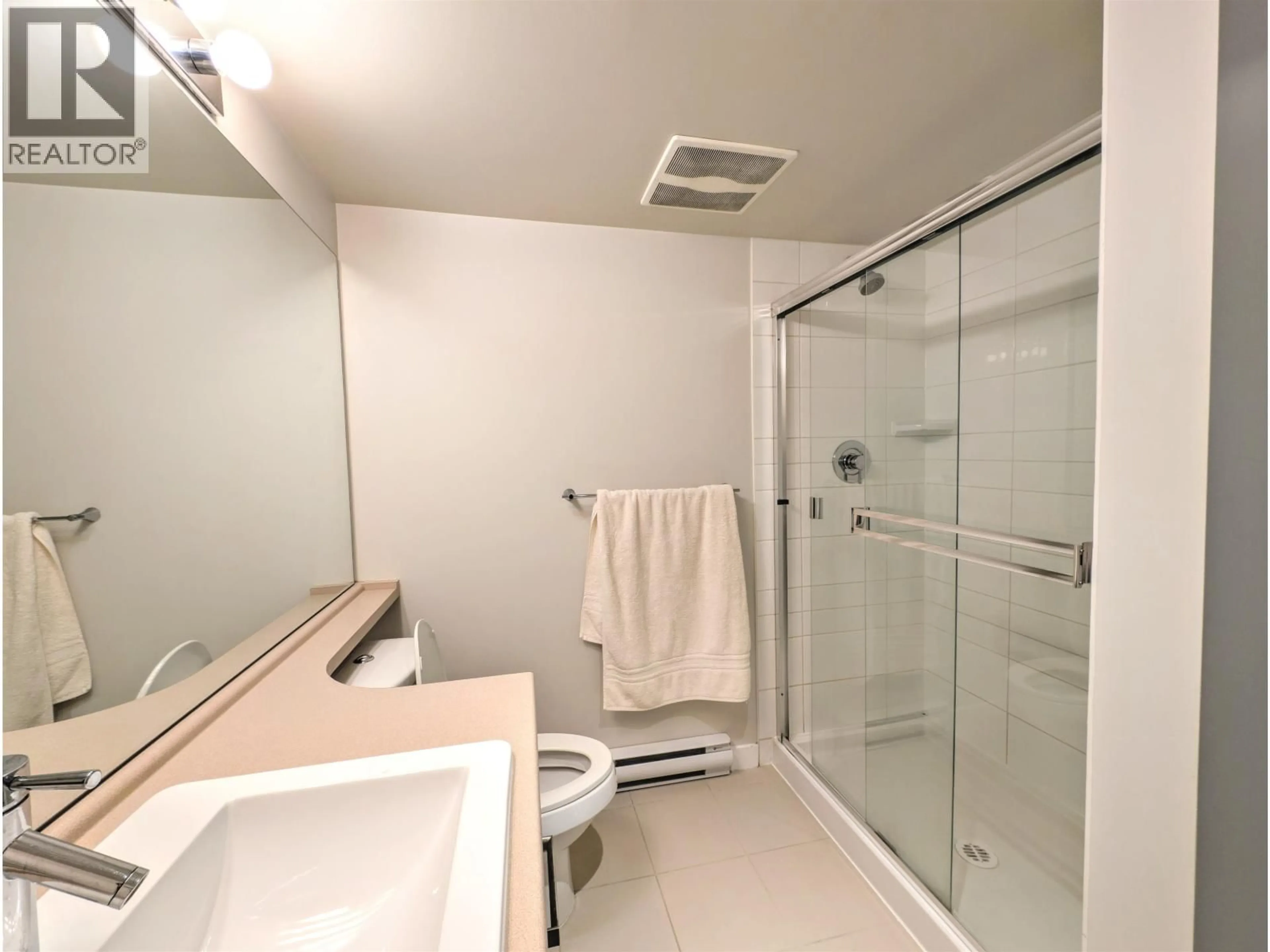 Standard bathroom, unknown for 235 - 9500 ODLIN ROAD, Richmond British Columbia V6V1C8