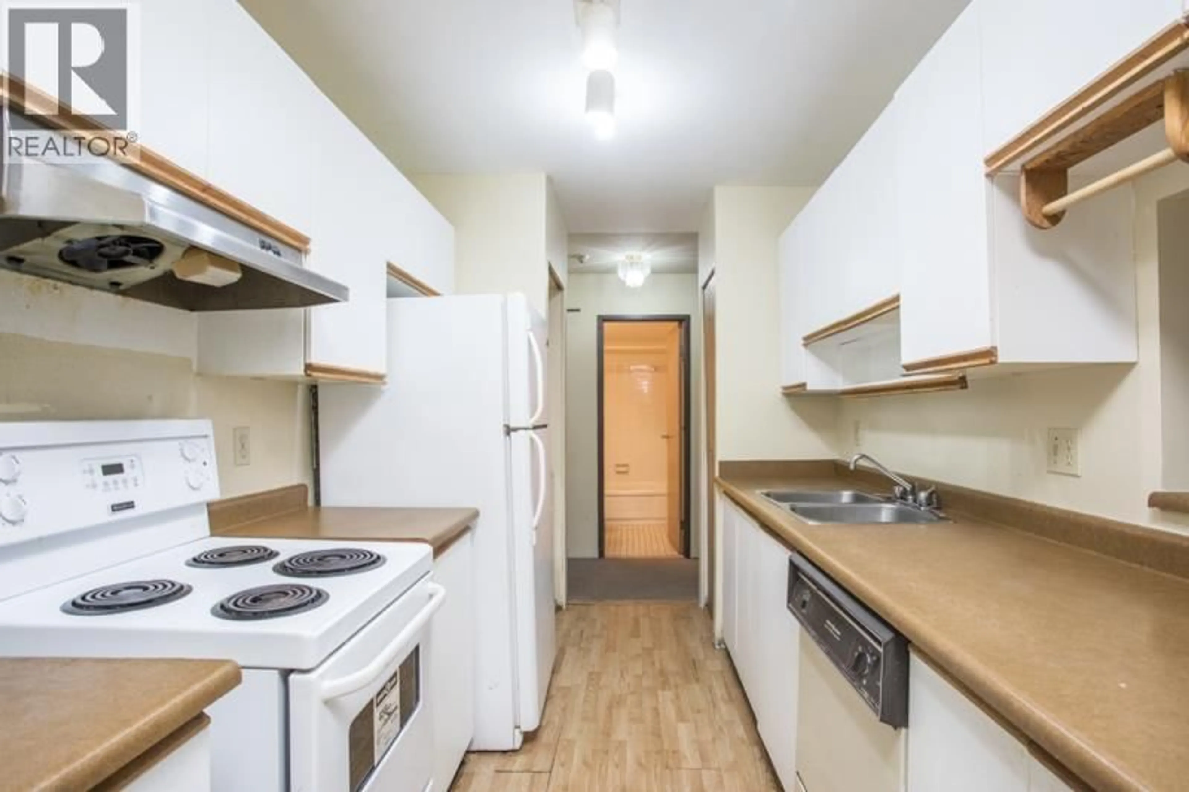 Standard kitchen, wood/laminate floor for 114 - 7751 MINORU BOULEVARD, Richmond British Columbia V6Y3G7