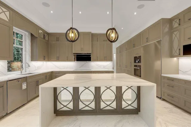 2458 140 STREET, Surrey 3