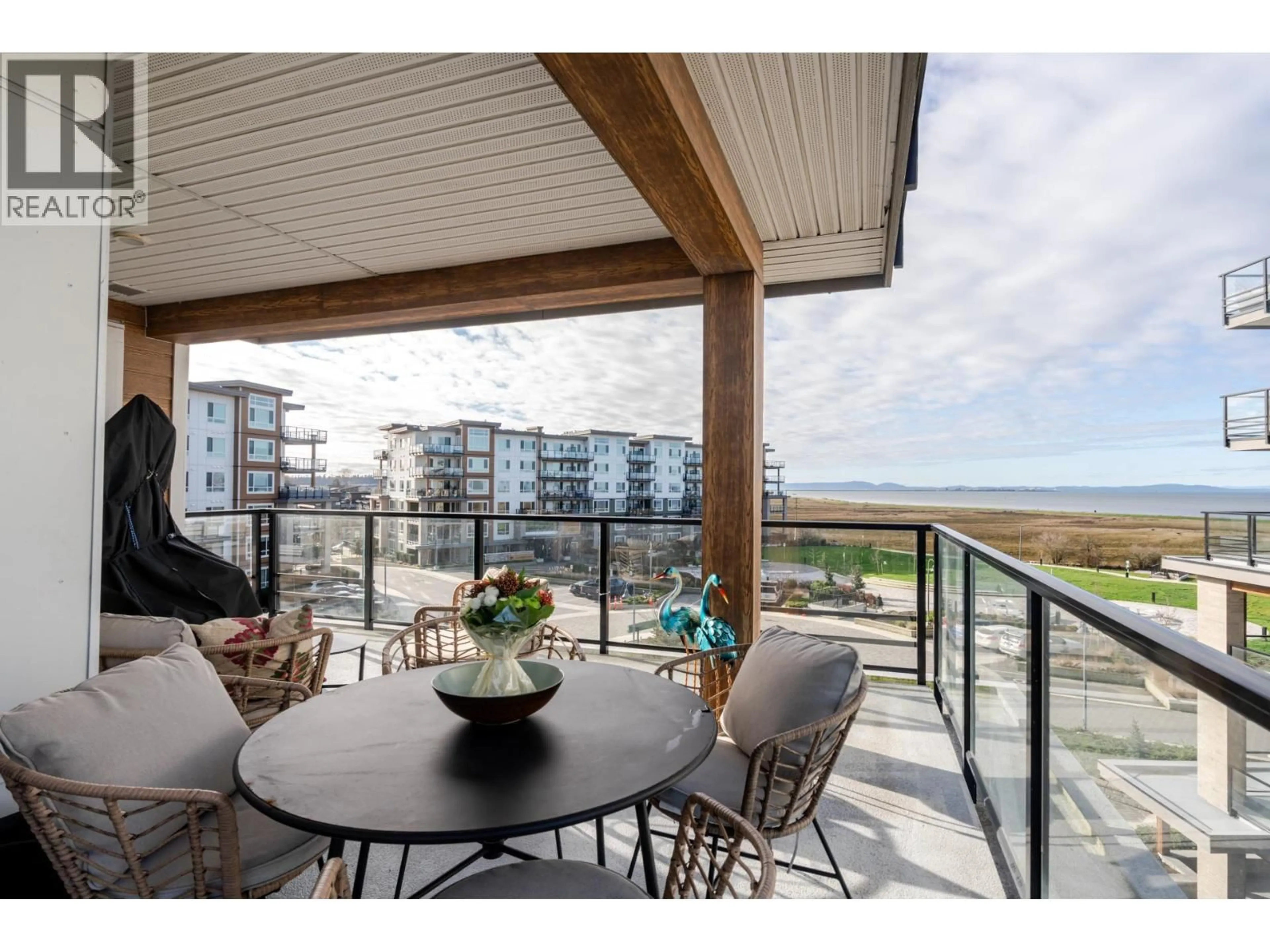Patio, water/lake/river/ocean view for 426 - 2499 RABBIT DRIVE, Delta British Columbia V4M0G4
