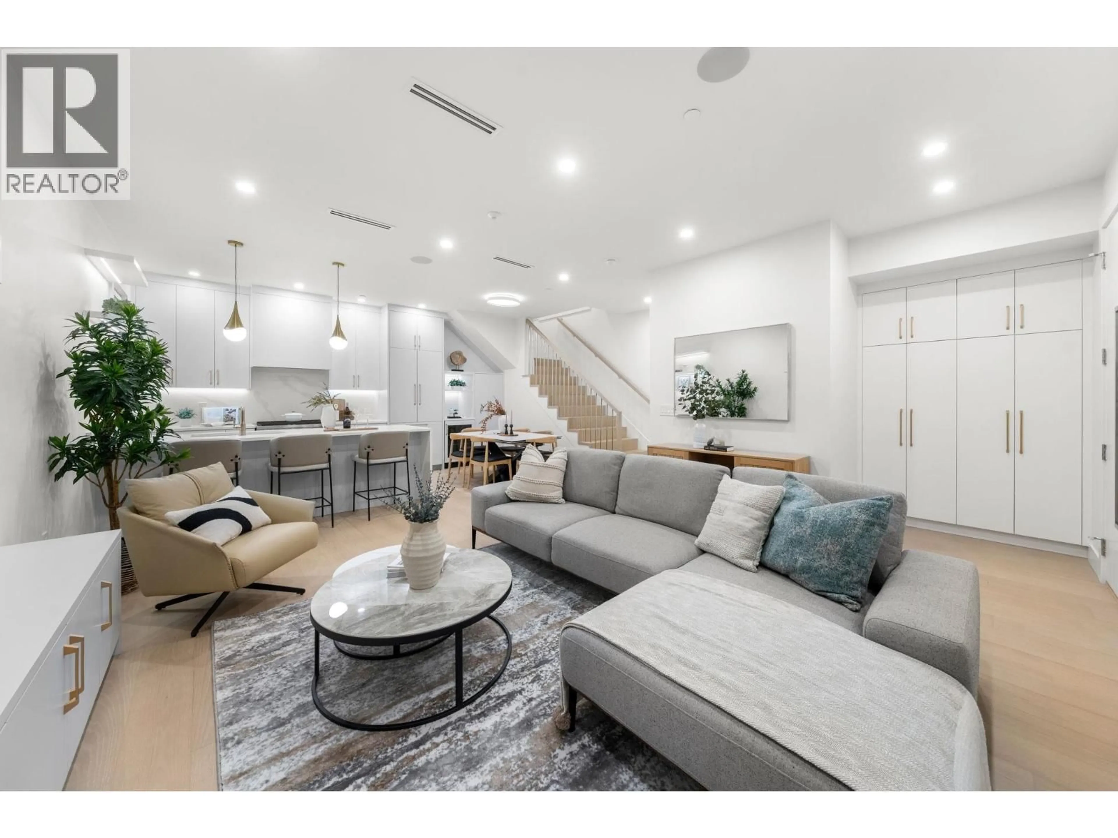 Living room with furniture, unknown for 1 - 1582 2ND AVENUE, Vancouver British Columbia V5N1C7