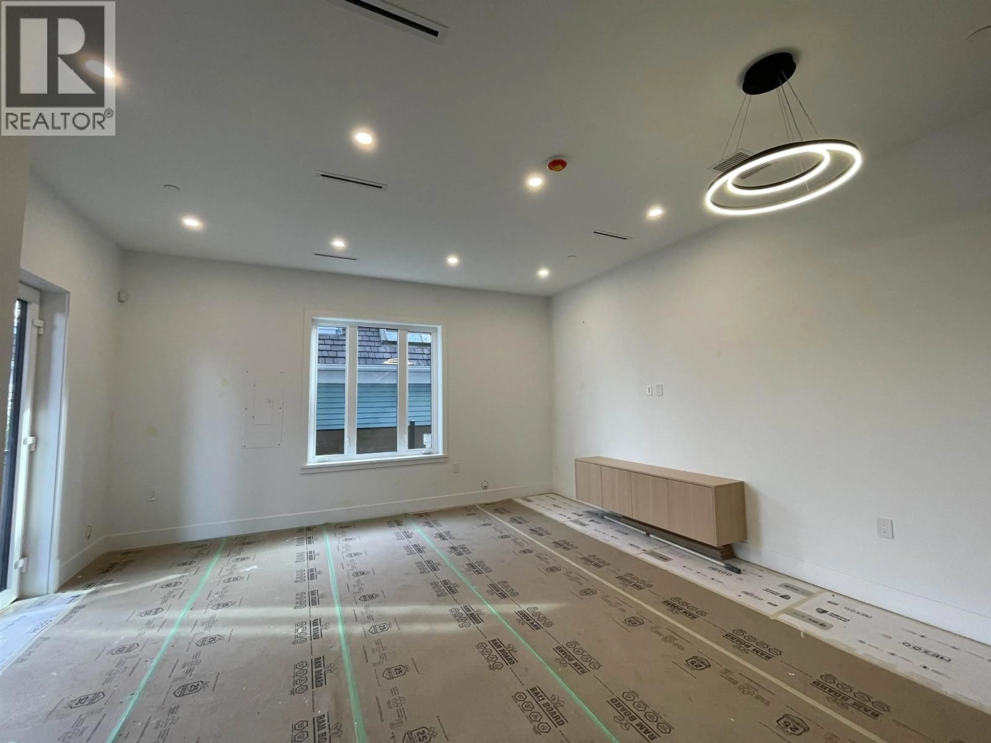 A pic of a room for 2 - 2452 HARRISON DRIVE, Vancouver British Columbia V5P2P8