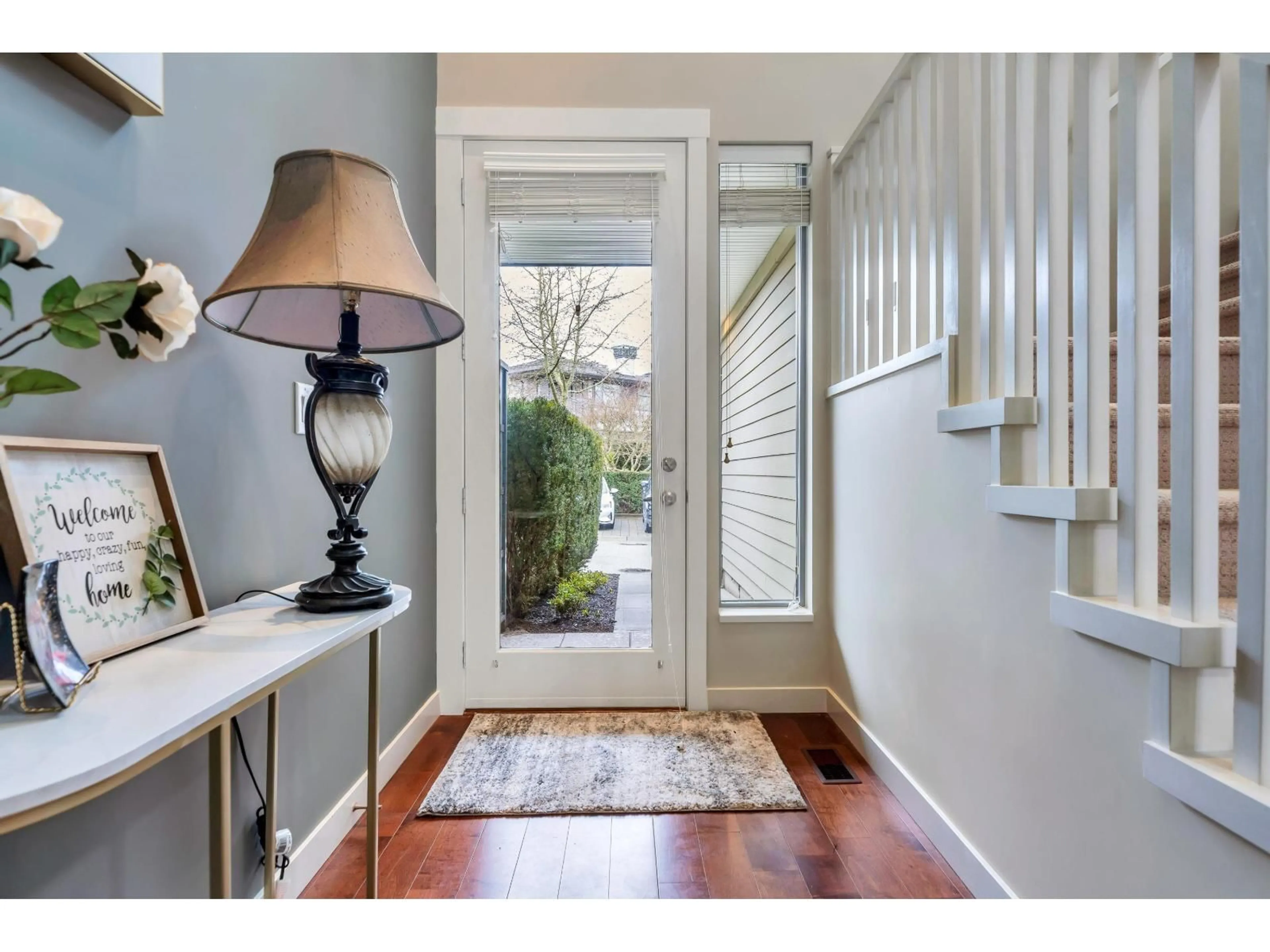 Indoor entryway for 40 - 2603 162 STREET, Surrey British Columbia V3Z2L4