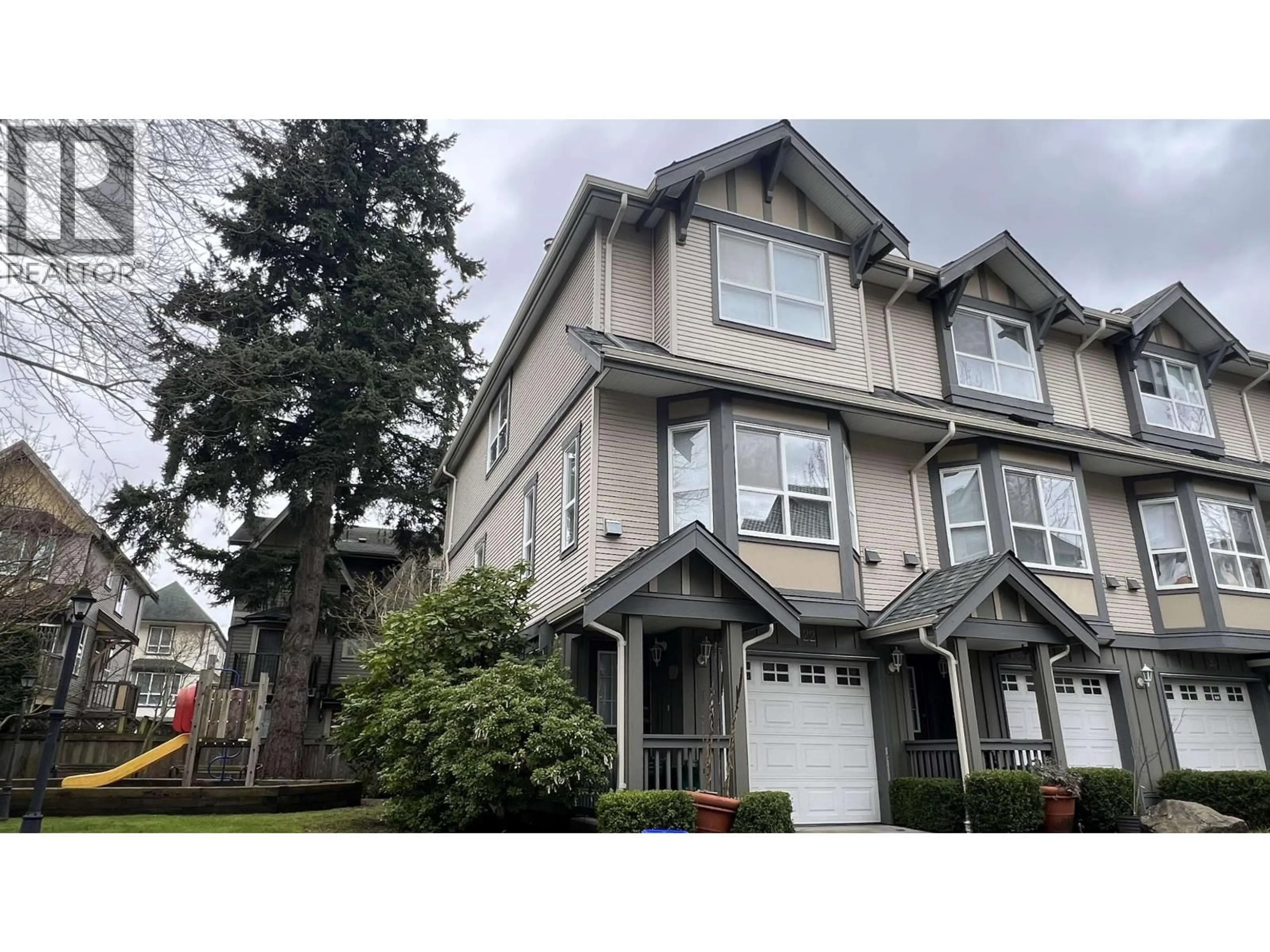 Home with vinyl exterior material, street for 22 - 7833 HEATHER STREET, Richmond British Columbia V6Y4J4