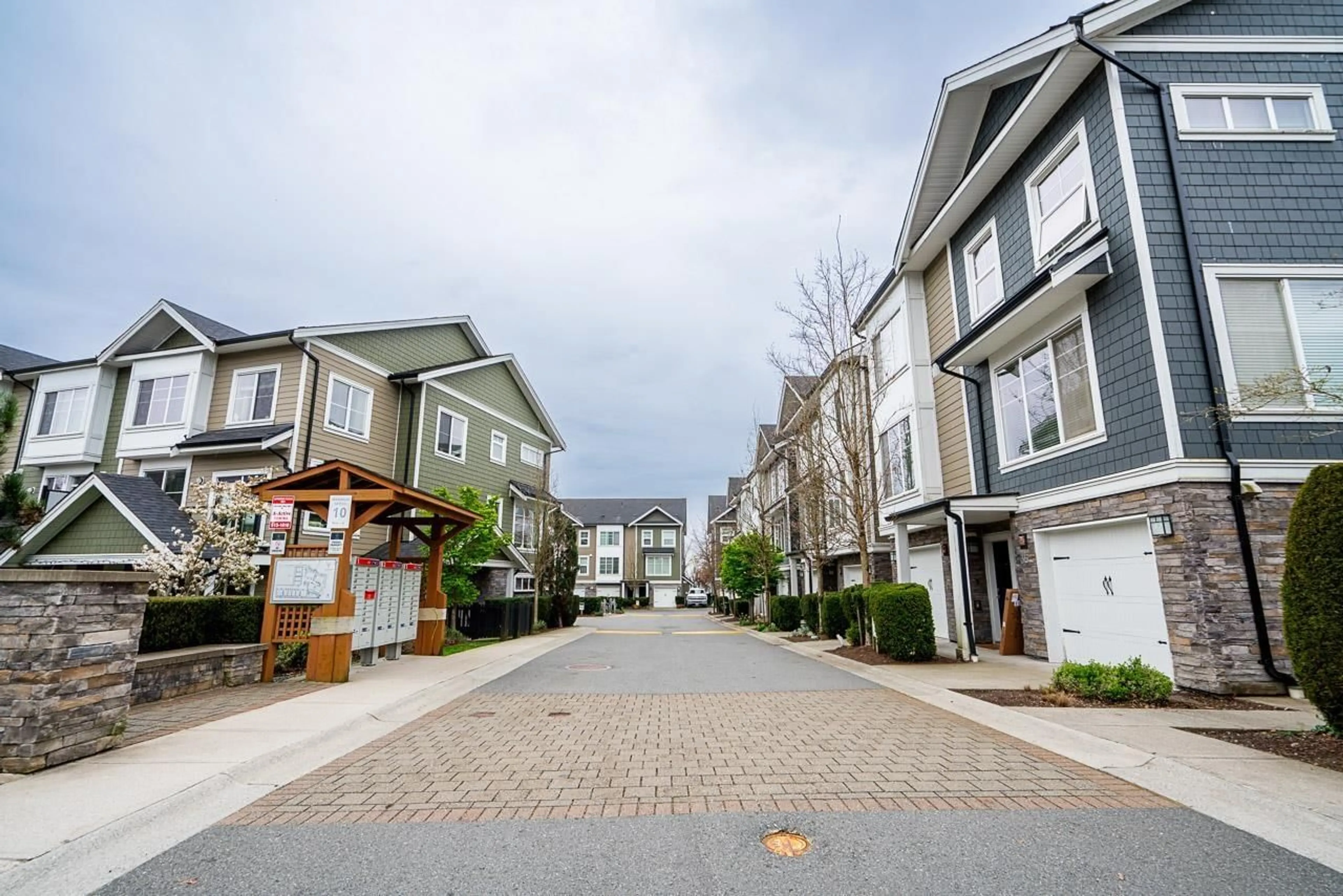 Unknown for 29 - 21150 76A AVENUE, Langley British Columbia V2Y0V9