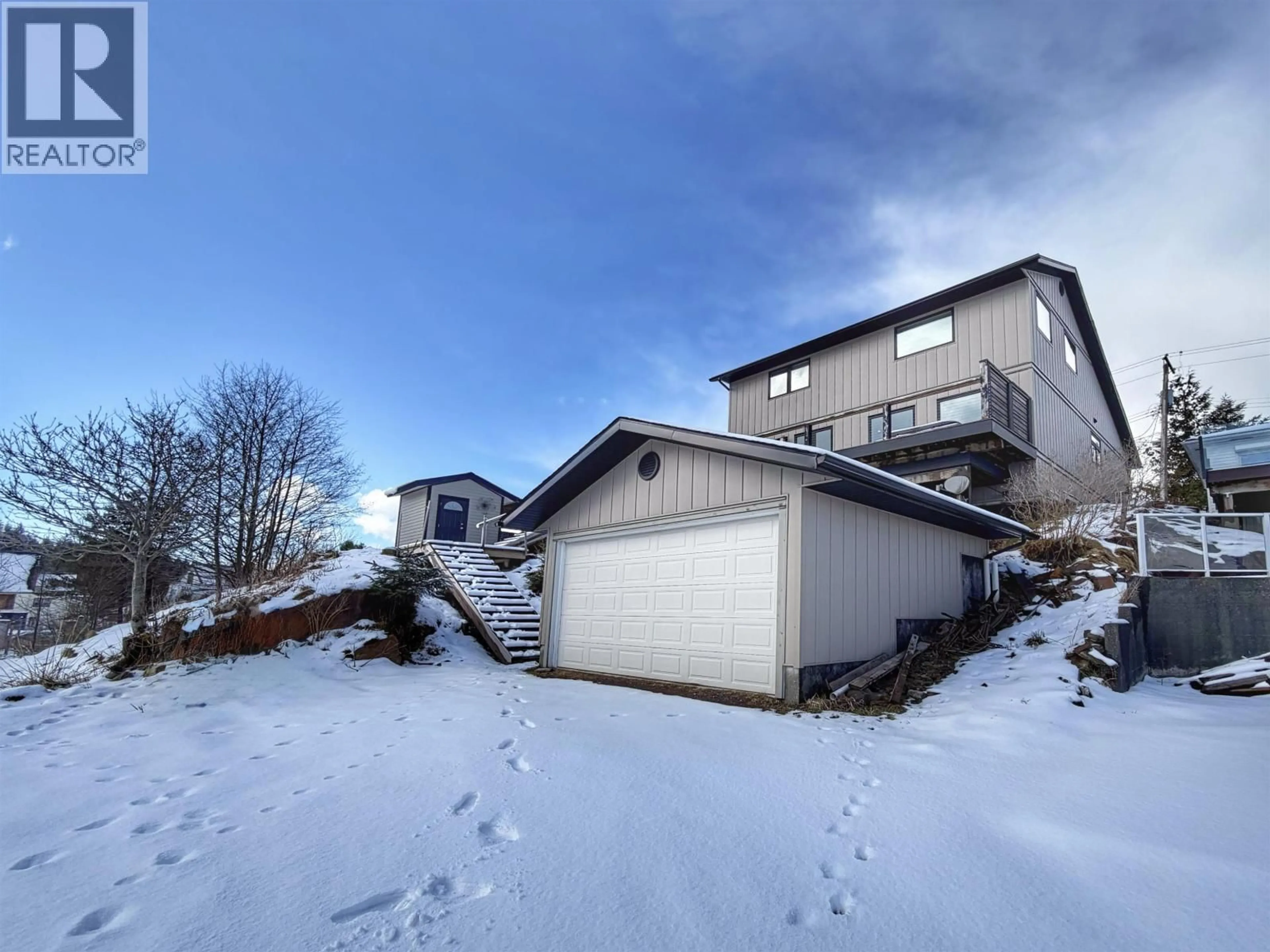 A pic from outside/outdoor area/front of a property/back of a property/a pic from drone, unknown for 515 5TH AVENUE, Prince Rupert British Columbia V8J1T8