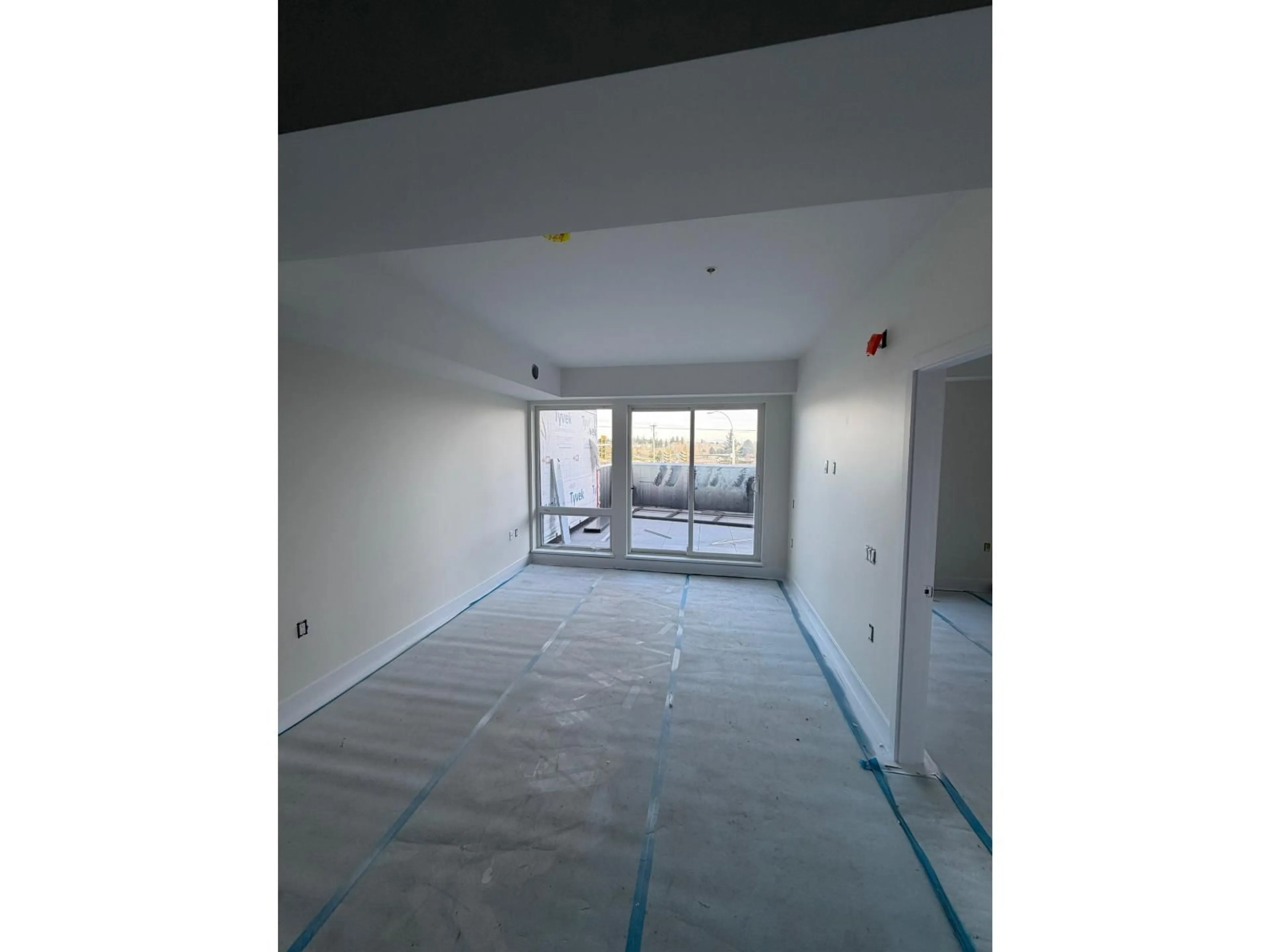 A pic of a room for 114 - 15739 FRASER HIGHWAY, Surrey British Columbia V4N6Y4