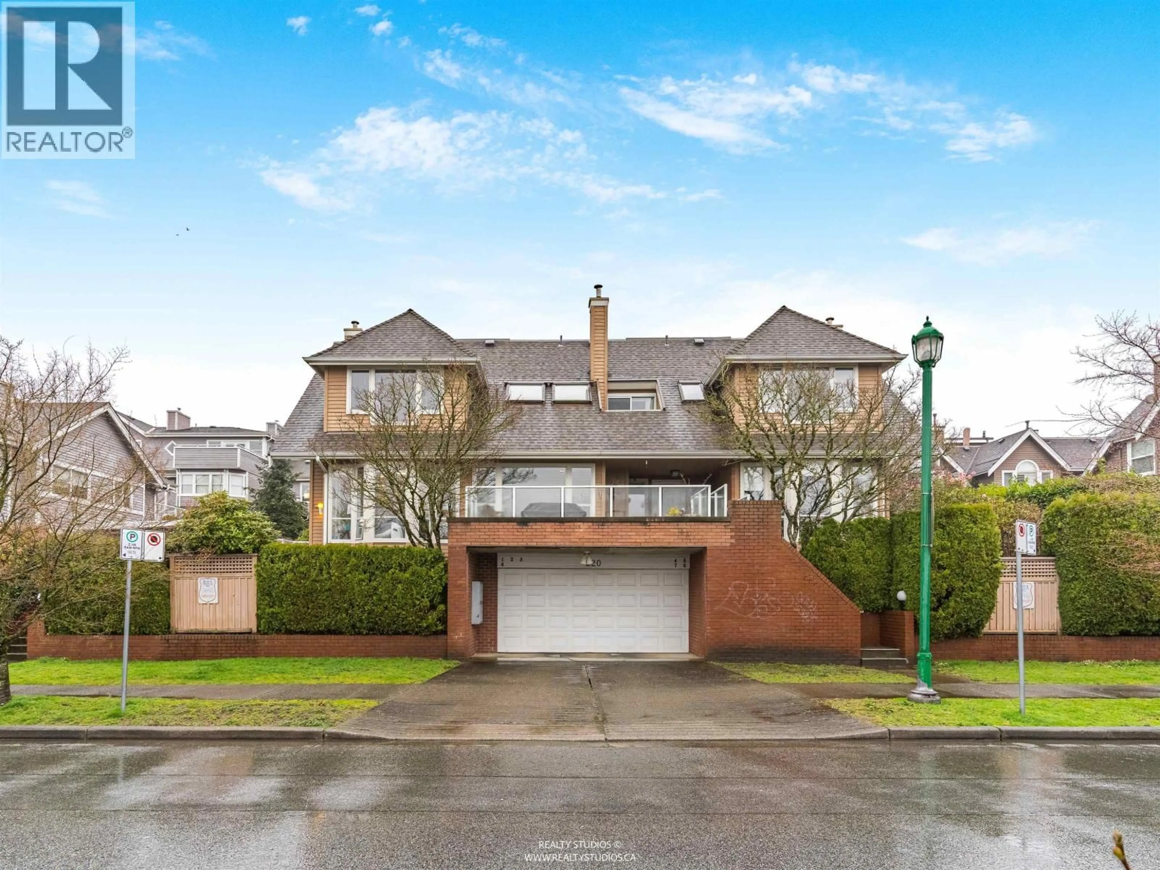 Home with brick exterior material, street for 6 - 220 KEITH ROAD, North Vancouver British Columbia V7L1V5