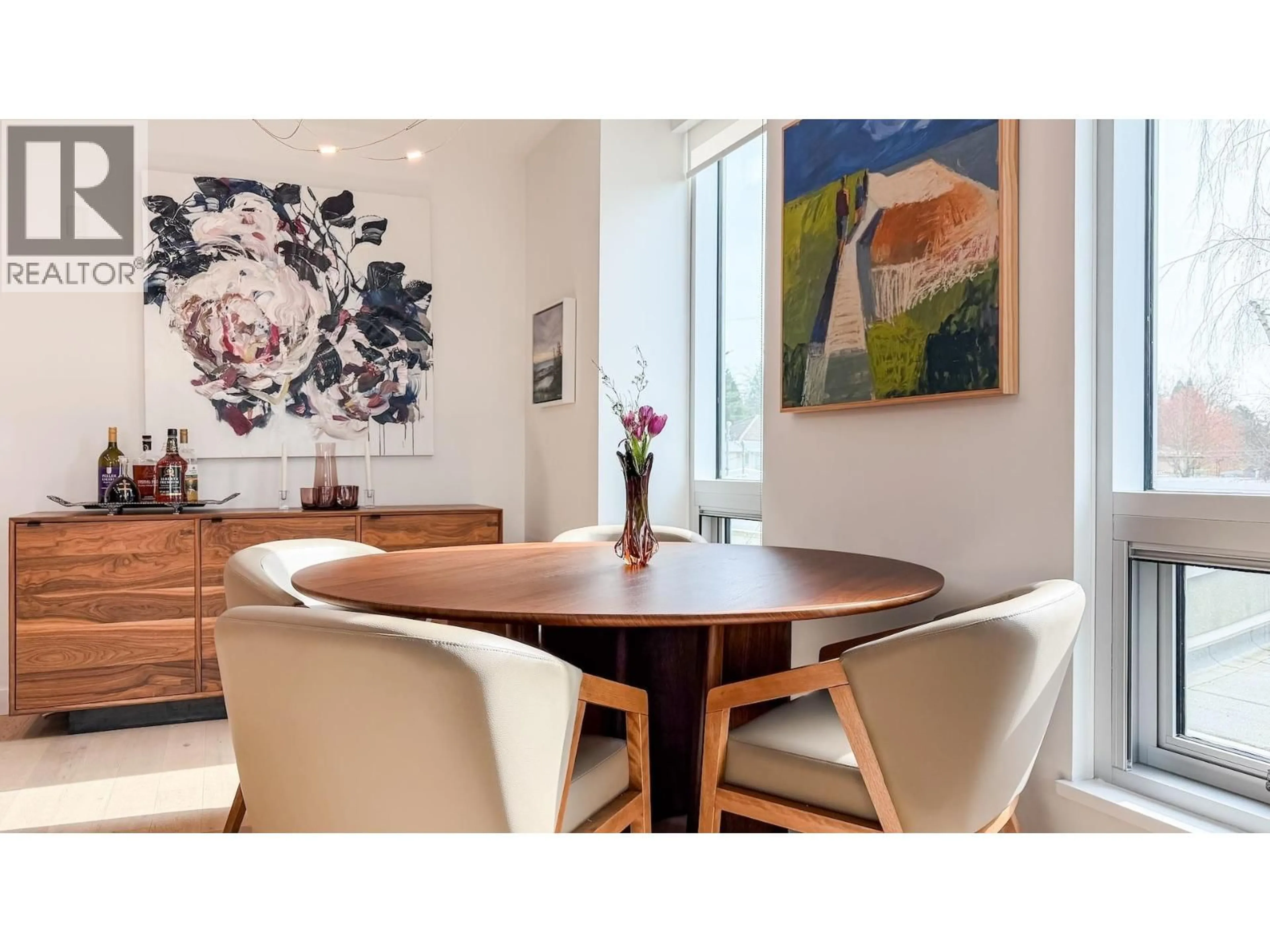 Dining room, wood/laminate floor for 301 - 4988 CAMBIE STREET, Vancouver British Columbia V5Z2Z5