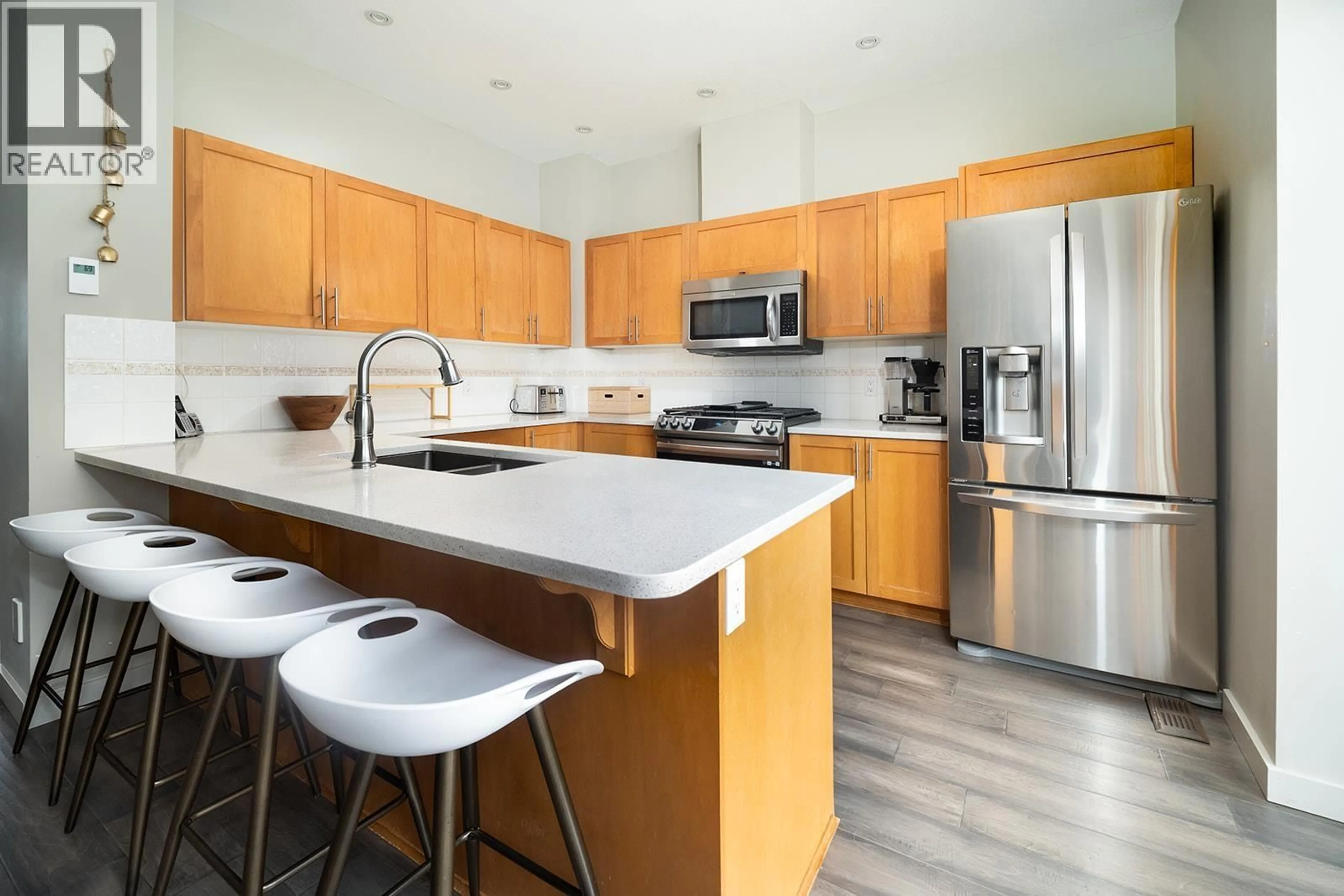 Open concept kitchen, unknown for 18 - 8030 NICKLAUS NORTH BOULEVARD, Whistler British Columbia V8E1J7