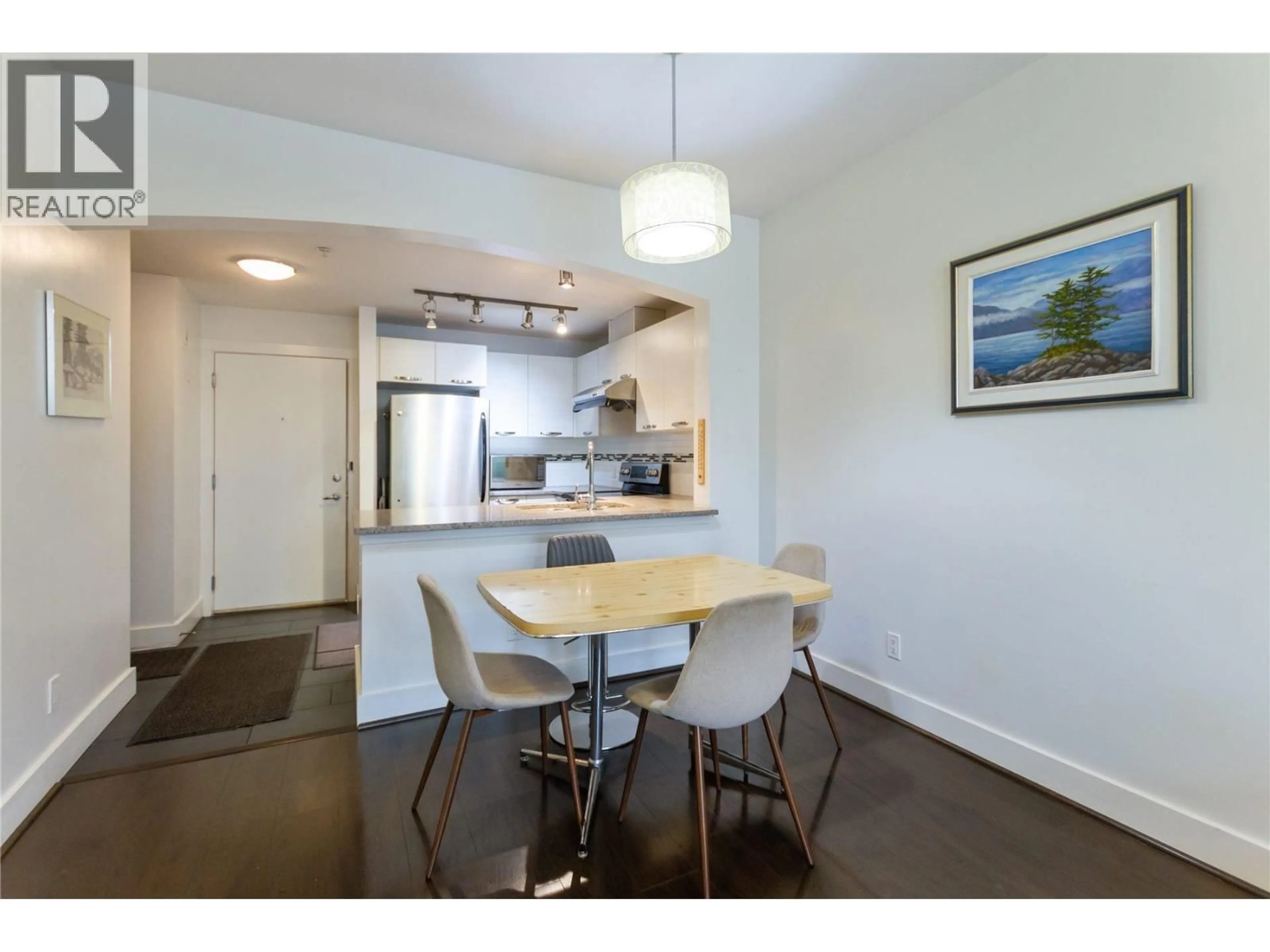 Unknown for 106 - 7428 BYRNEPARK WALK, Burnaby British Columbia V3N0B4