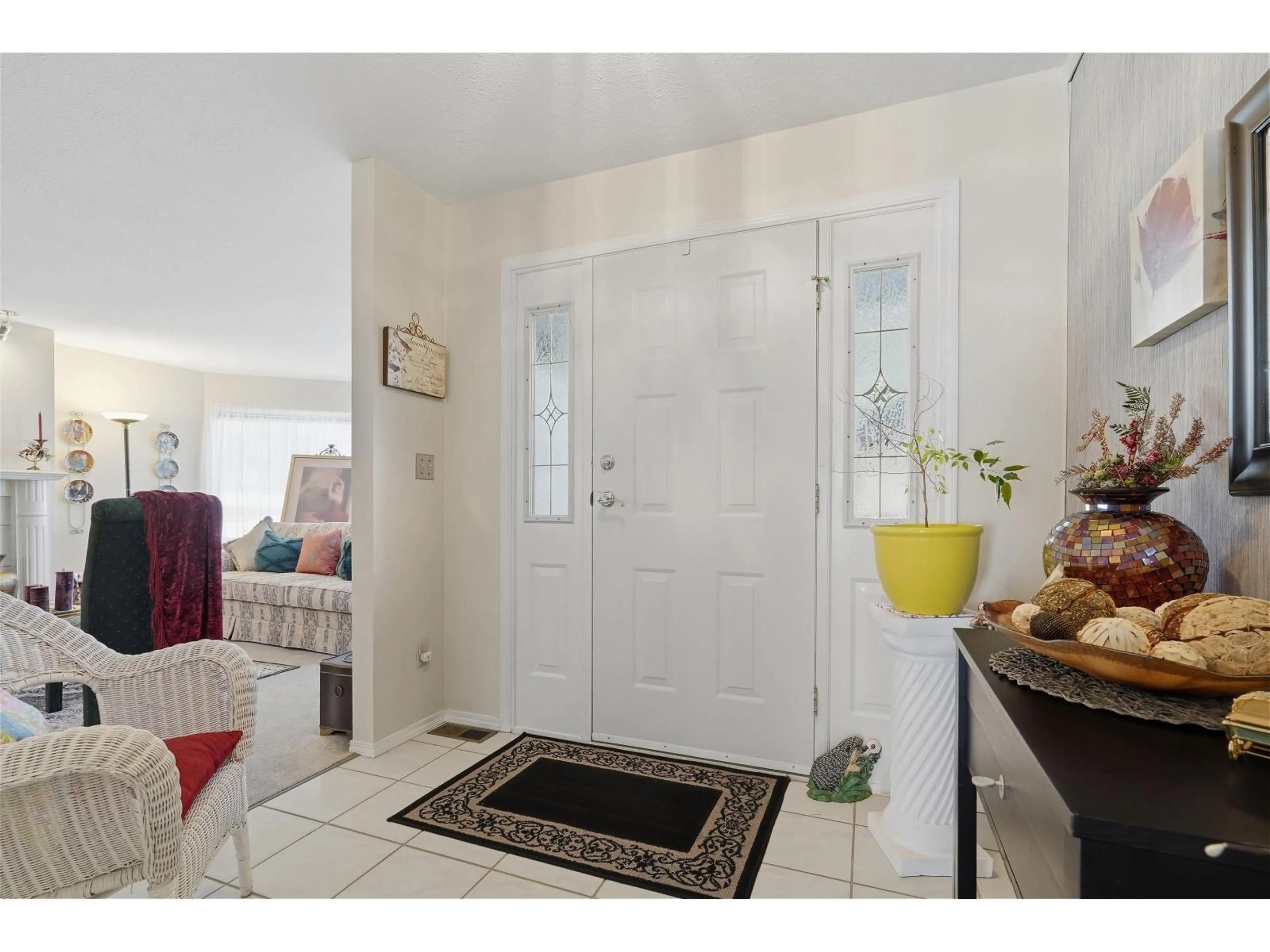 Indoor entryway for 4223 200A STREET, Langley British Columbia V3A4S3