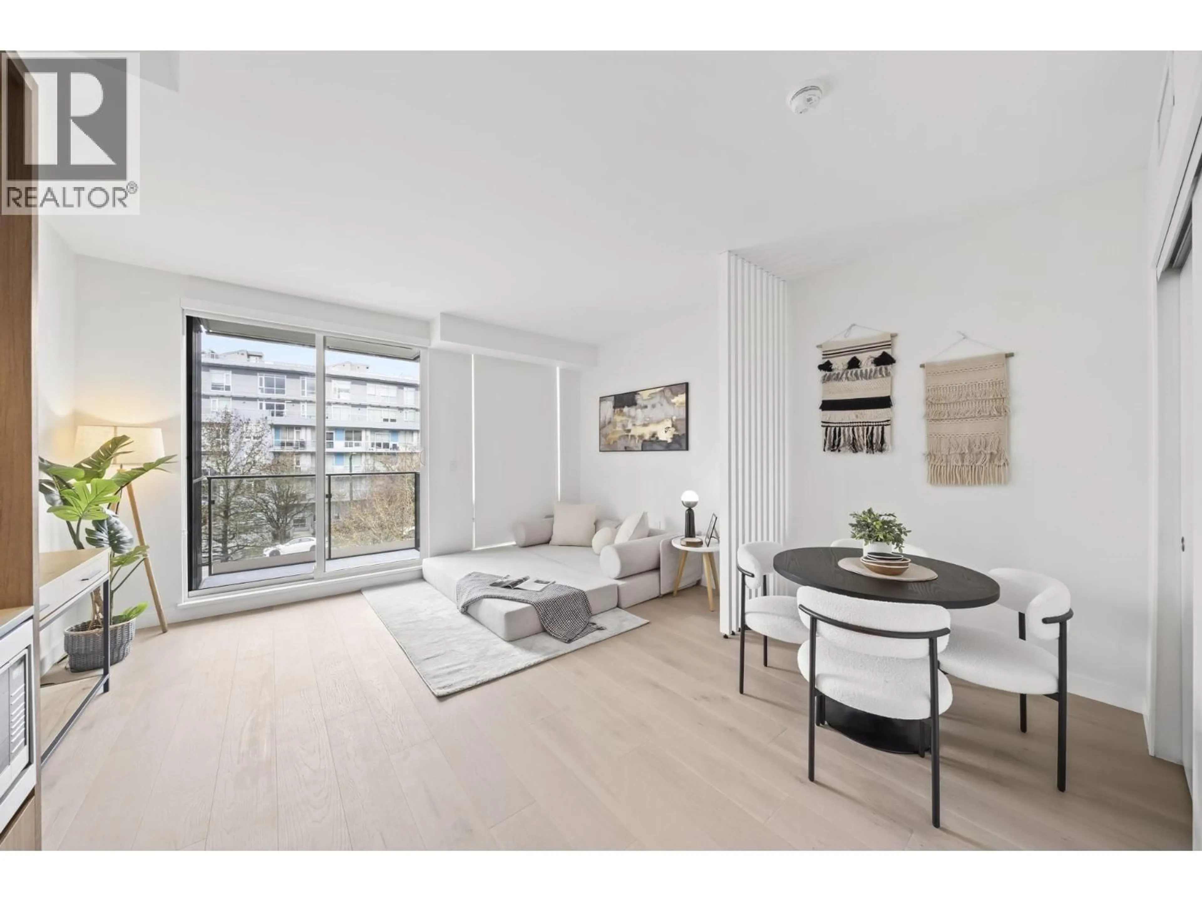 Living room with furniture, unknown for 307 - 5212 CAMBIE STREET, Vancouver British Columbia V5Z2Z7