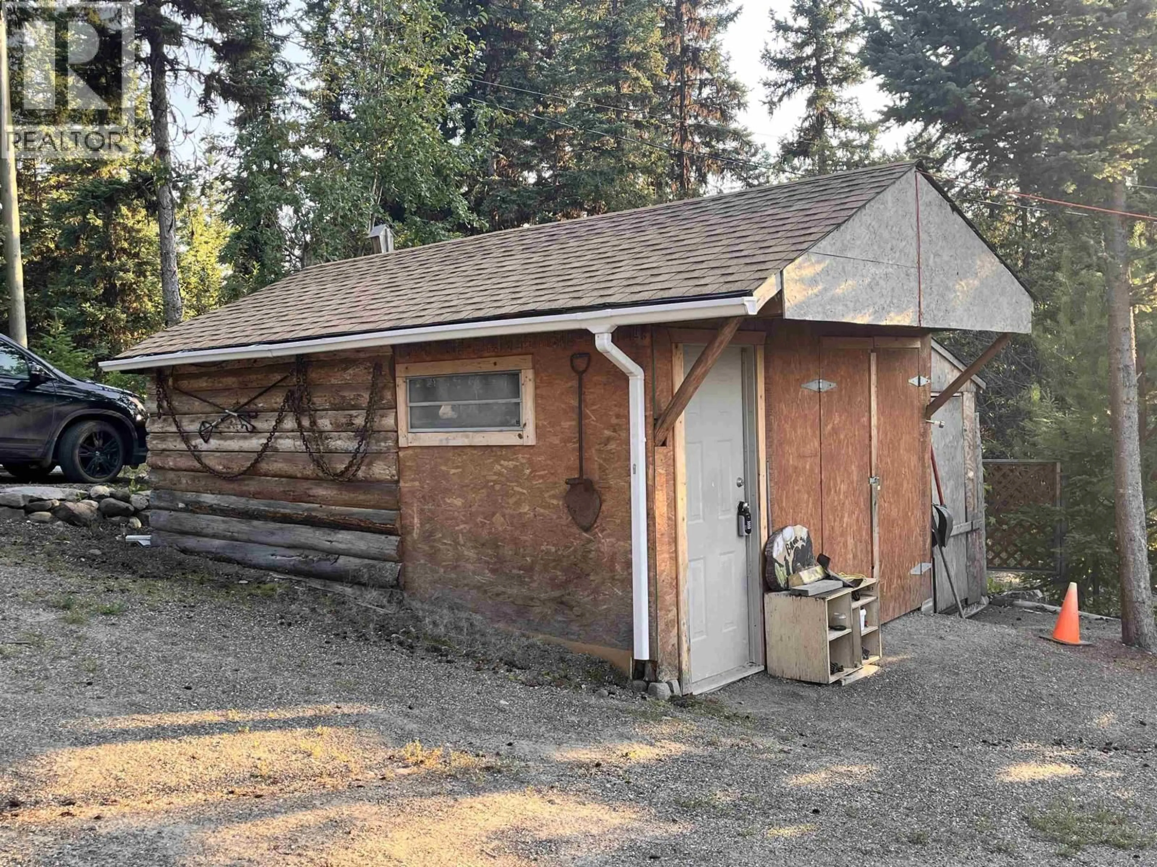 Shed for 6116 HIGGINS LAKE ROAD, Deka Lake / Sulphurous / Hathaway Lakes British Columbia V0K1X3
