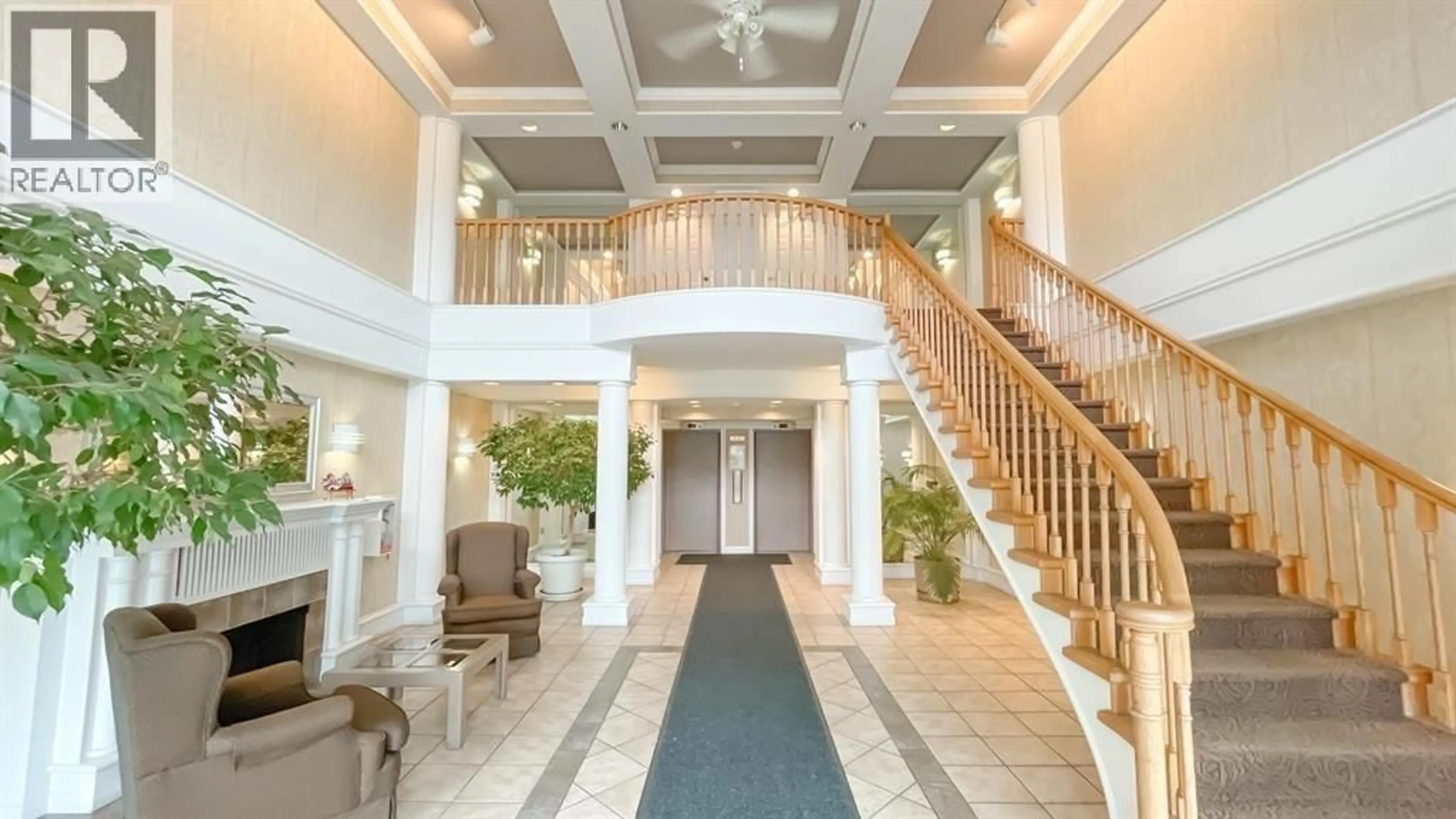 Indoor foyer for 1201 - 6631 MINORU BOULEVARD, Richmond British Columbia V6Y1Z1