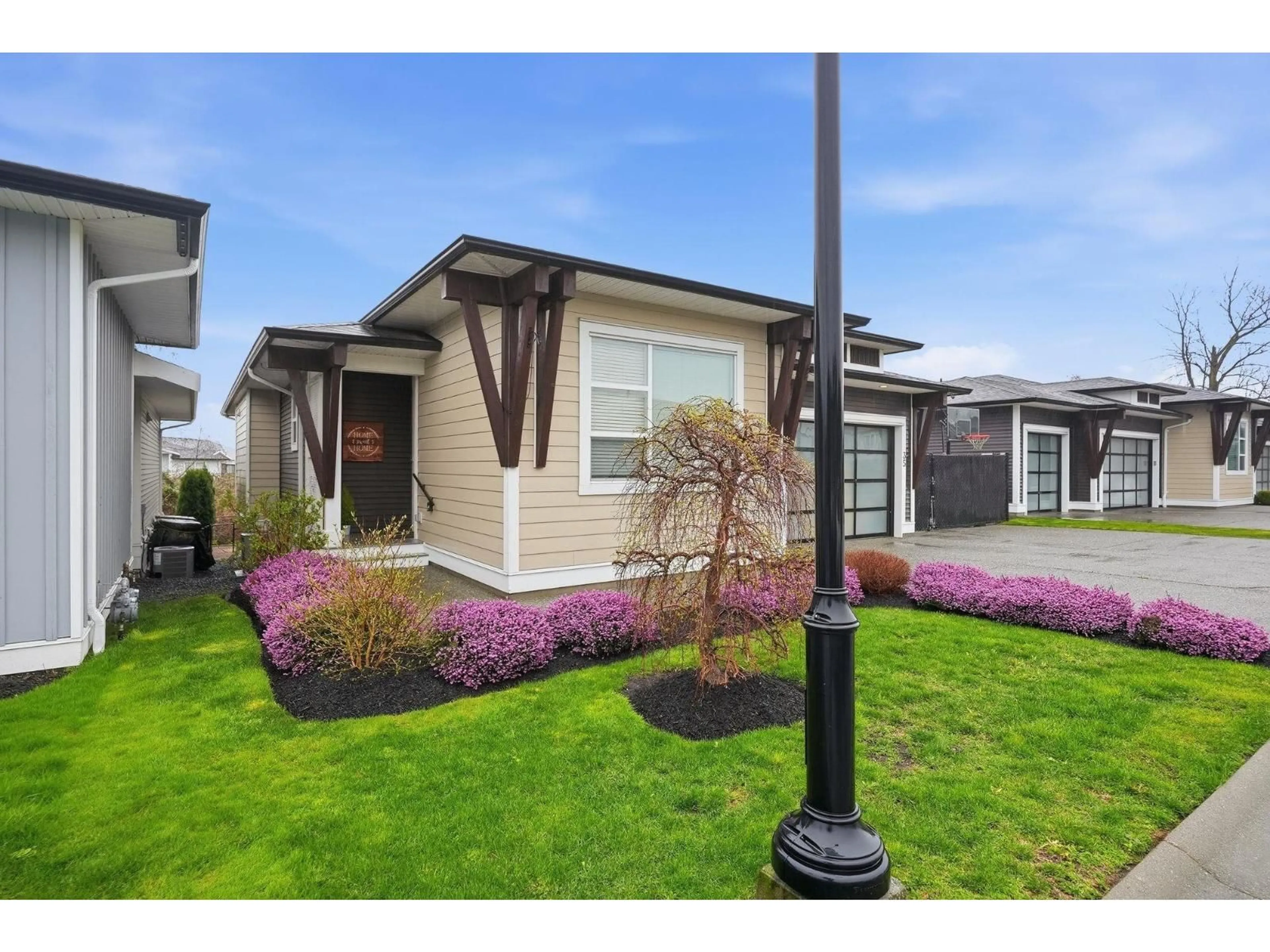 Home with vinyl exterior material, street for 35 - 46213 HAKWELES ROAD, Chilliwack British Columbia V4Z0C6