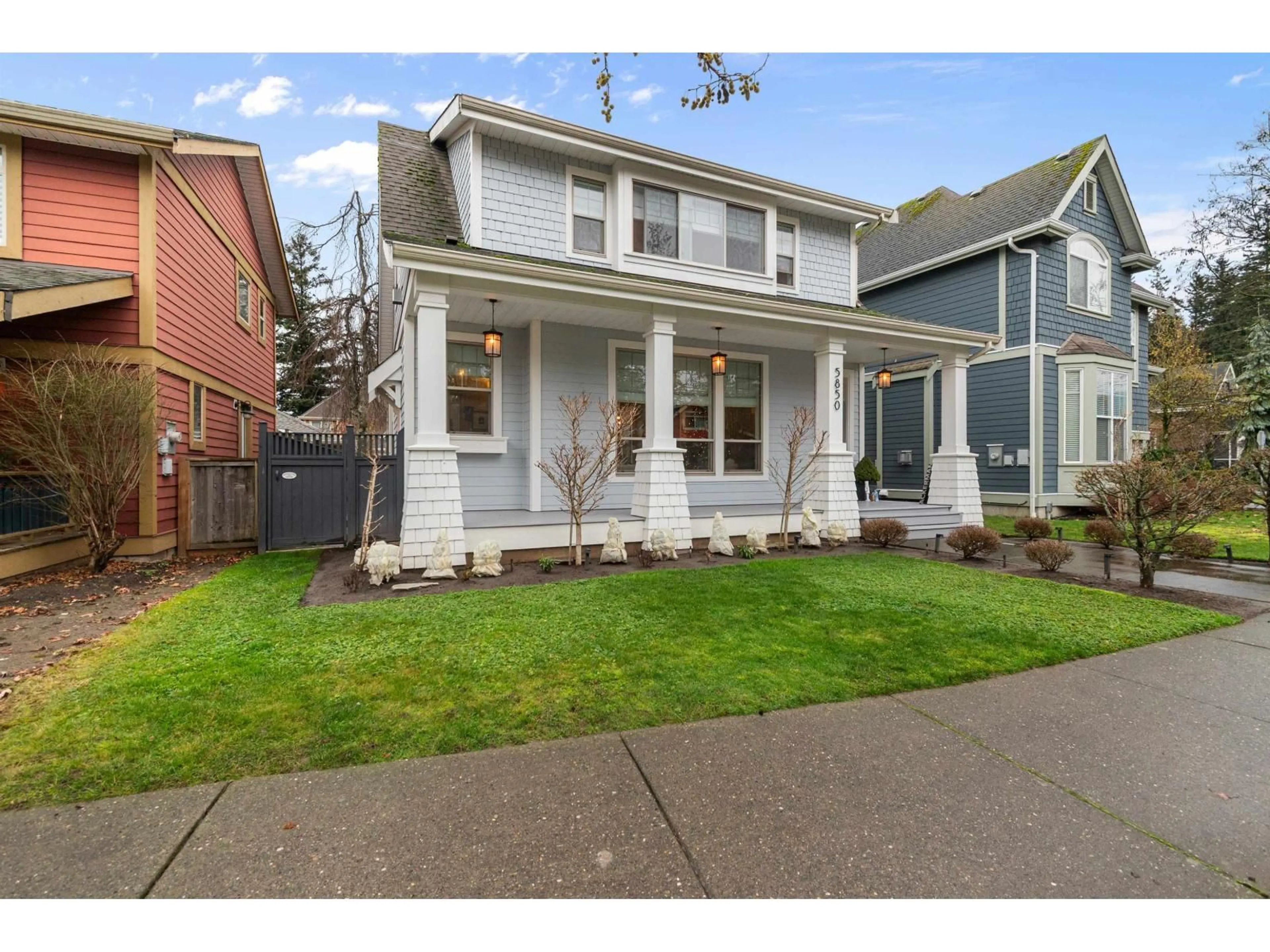 Home with vinyl exterior material, street for 5850 COWICHAN STREET, Chilliwack British Columbia V2R0G8