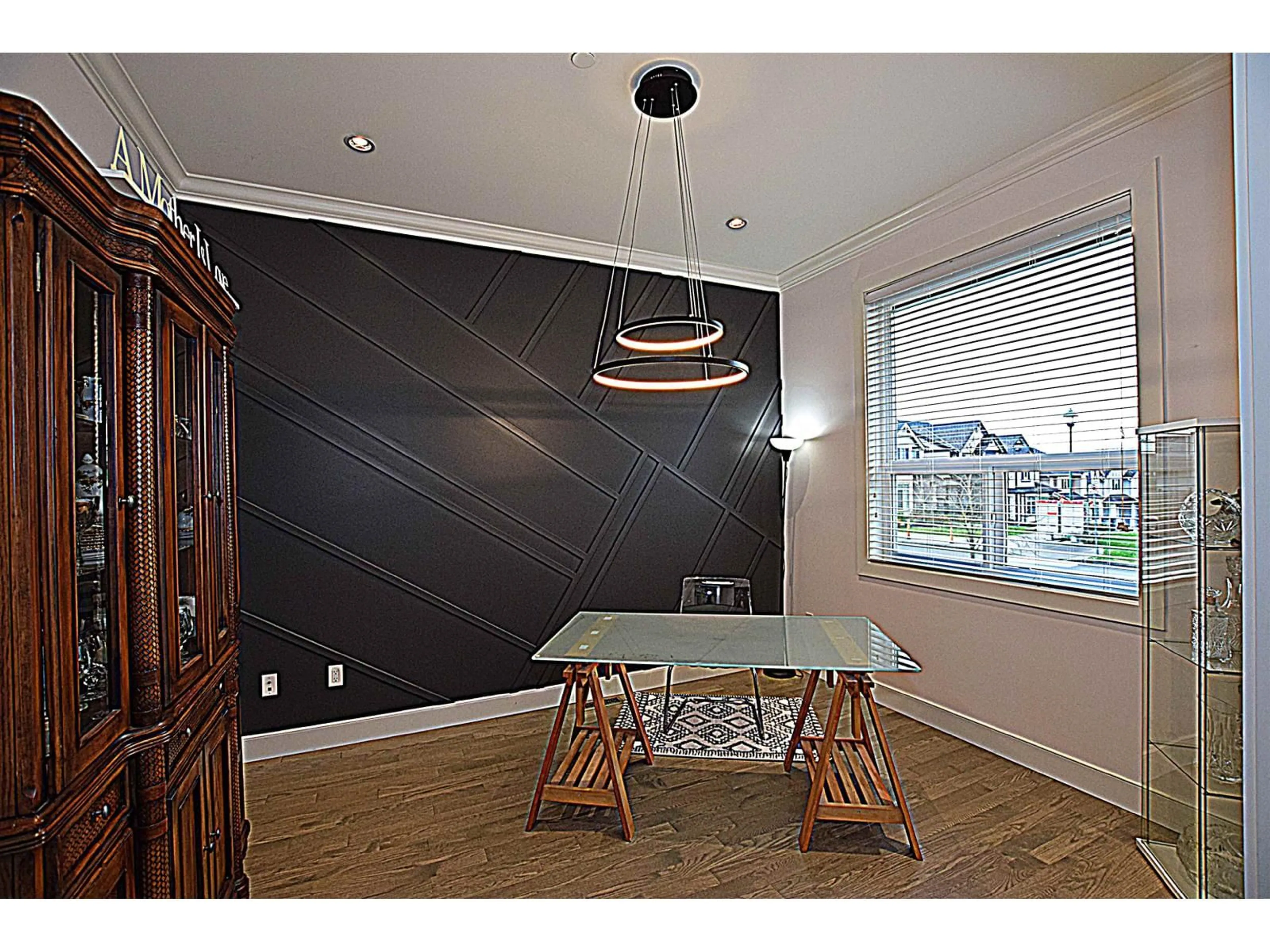Dining room, wood/laminate floor for 4376 STEPHEN LEACOCK DRIVE, Abbotsford British Columbia V3G0G1