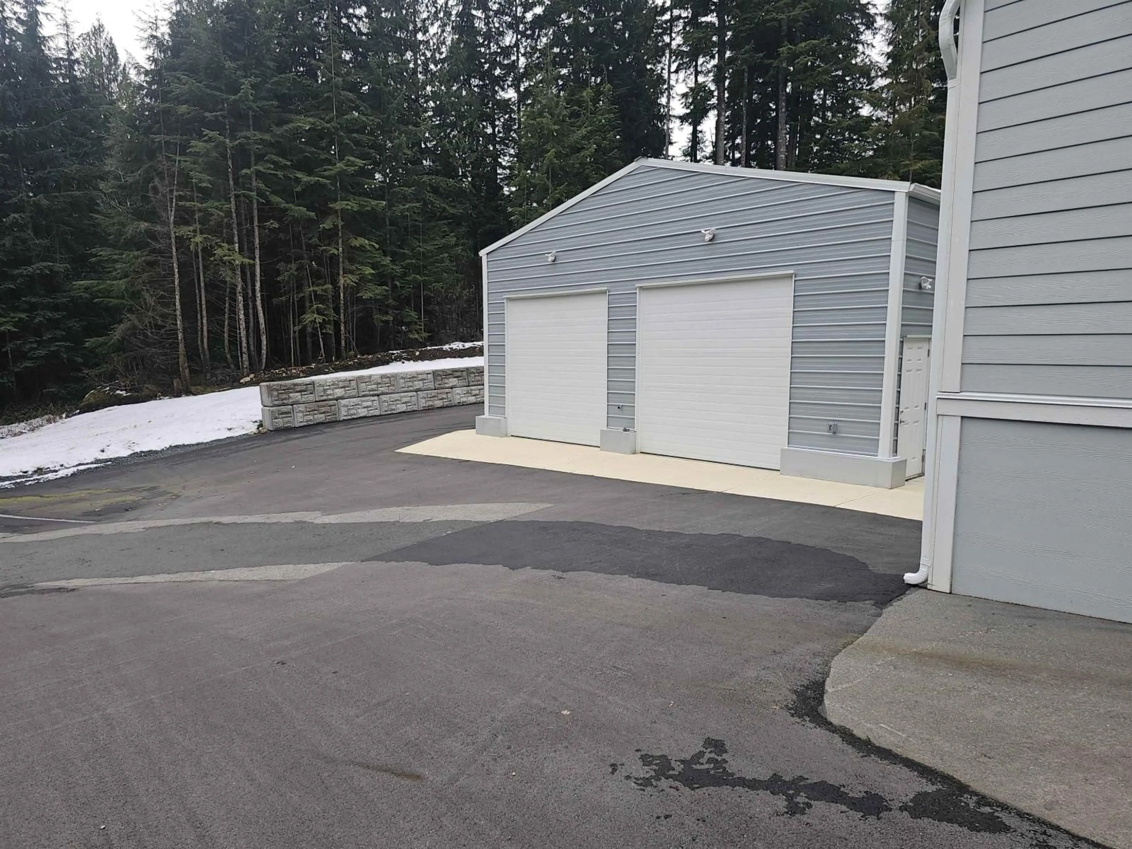 Indoor garage for 33523 CARDINAL STREET, Mission British Columbia V4S1L2