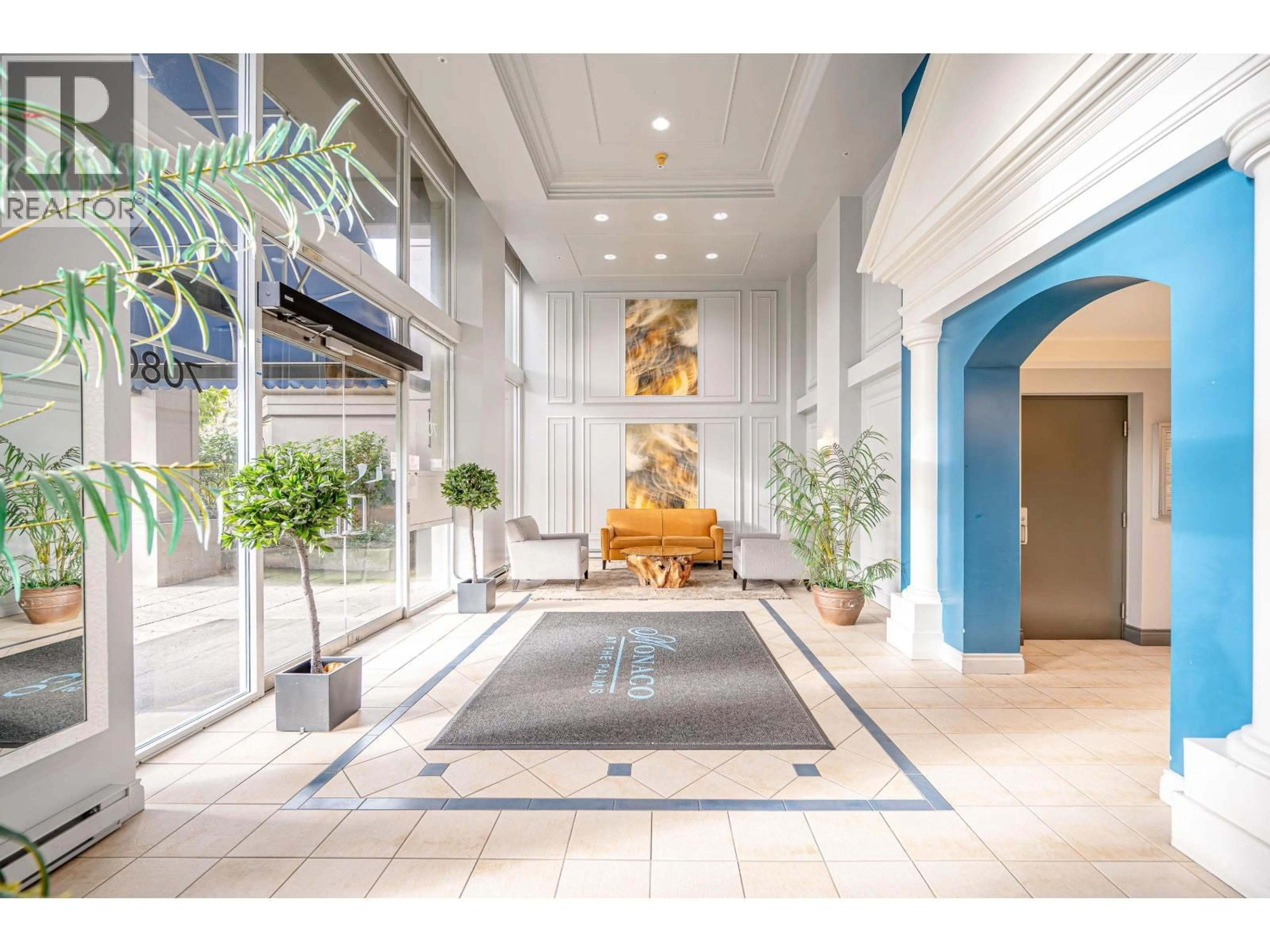 Indoor foyer for 302 - 7080 ST. ALBANS ROAD, Richmond British Columbia V6Y4E6