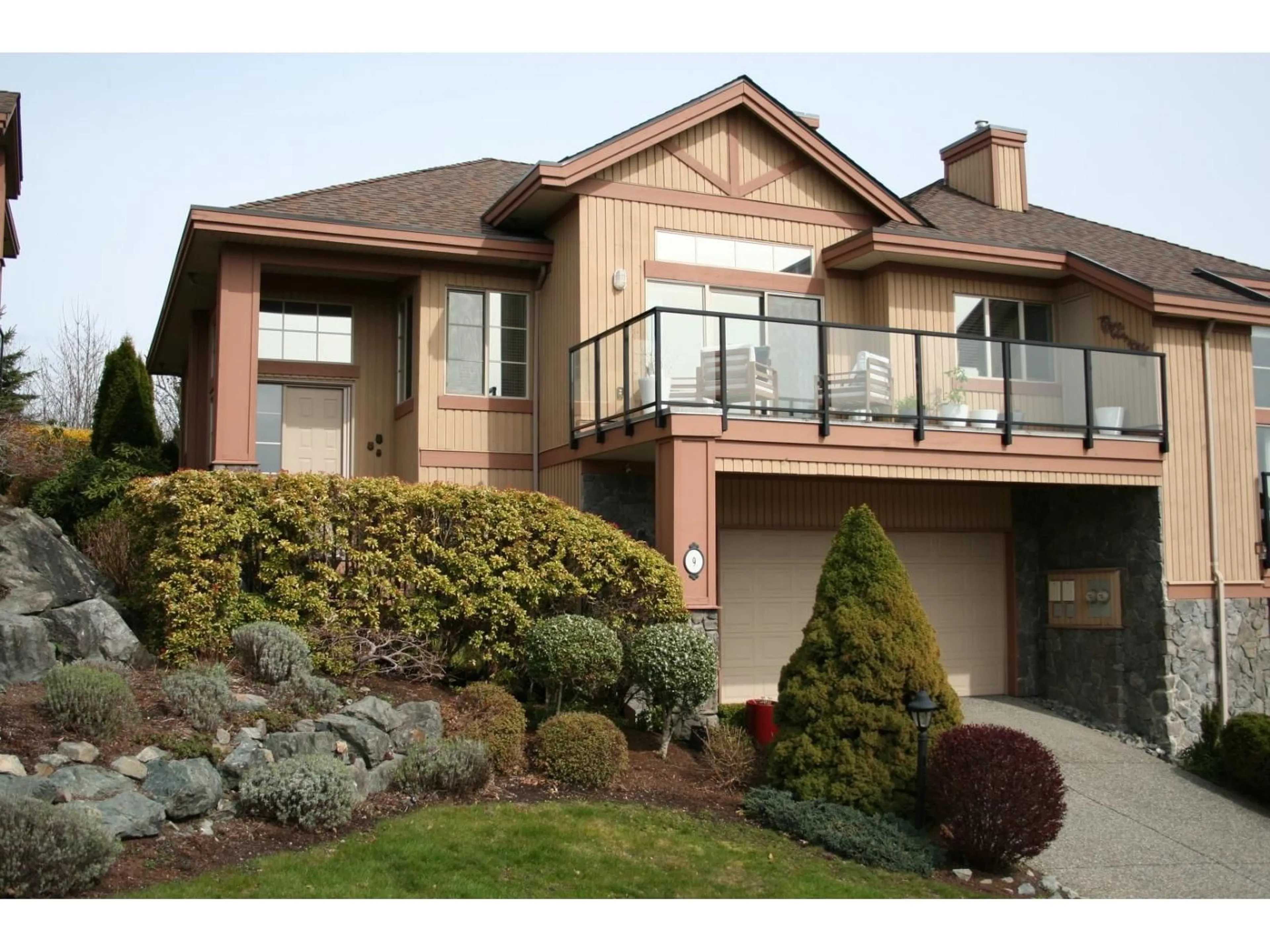 Home with vinyl exterior material, unknown for 9 - 35931 EMPRESS DRIVE, Abbotsford British Columbia V3G2M8