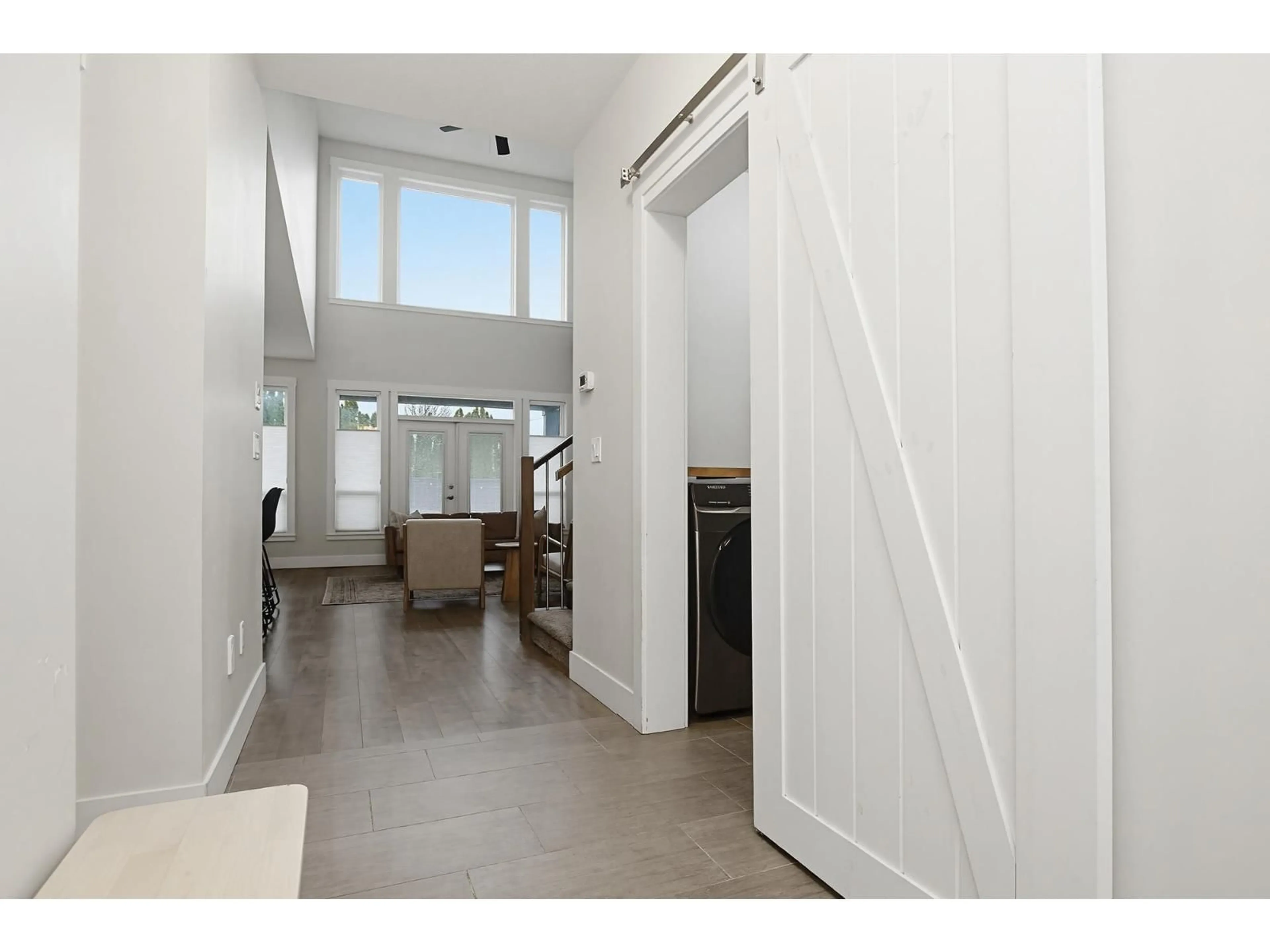 Indoor entryway for 1 - 7336 MORROW ROAD, Agassiz British Columbia V0M1A2