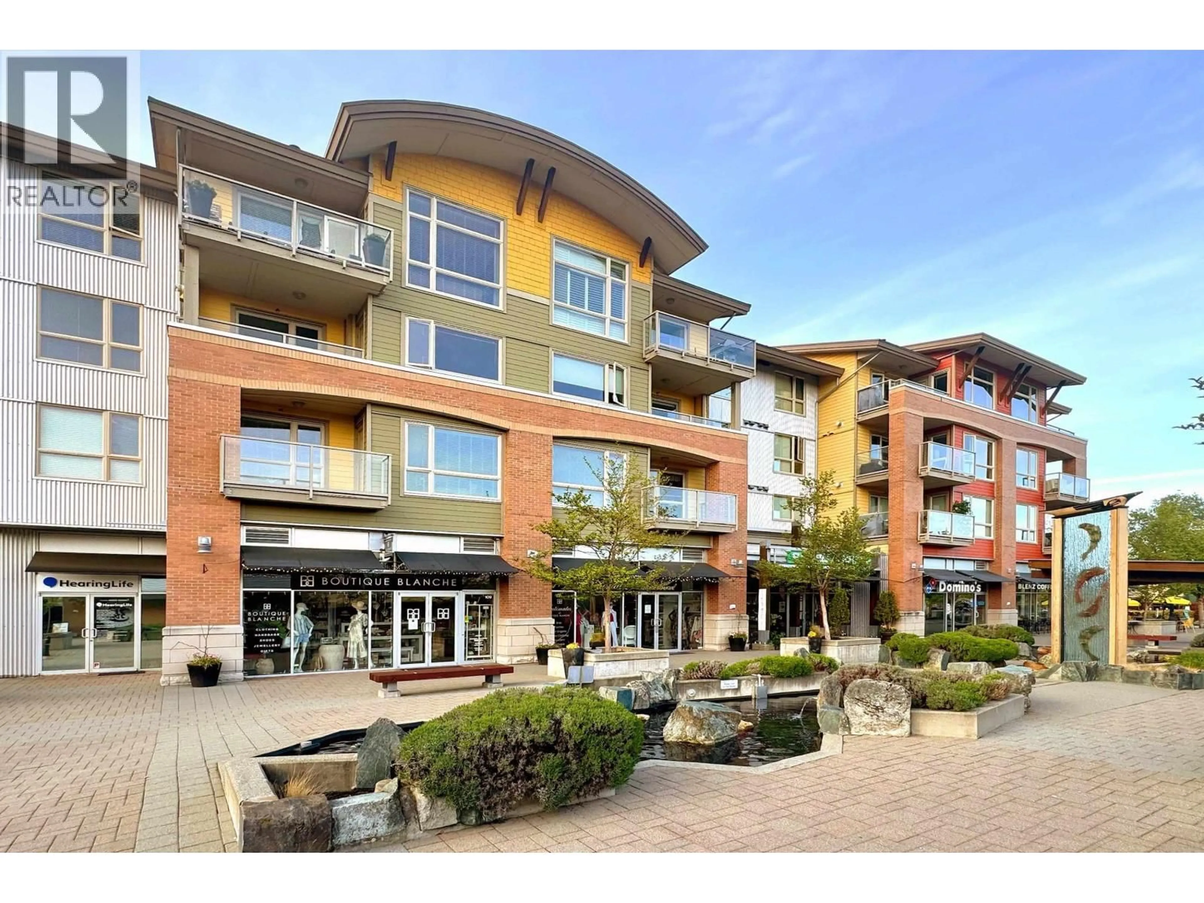 Patio, building for 203 - 1315 56 STREET, Delta British Columbia V4L2A6