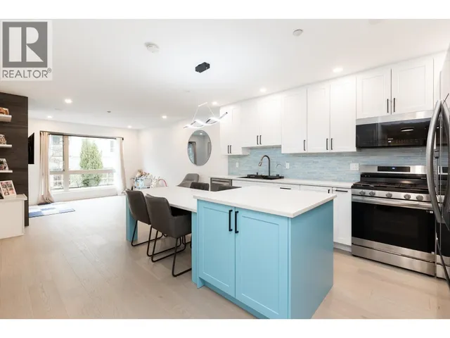 203 - 1315 56 STREET, Delta 4