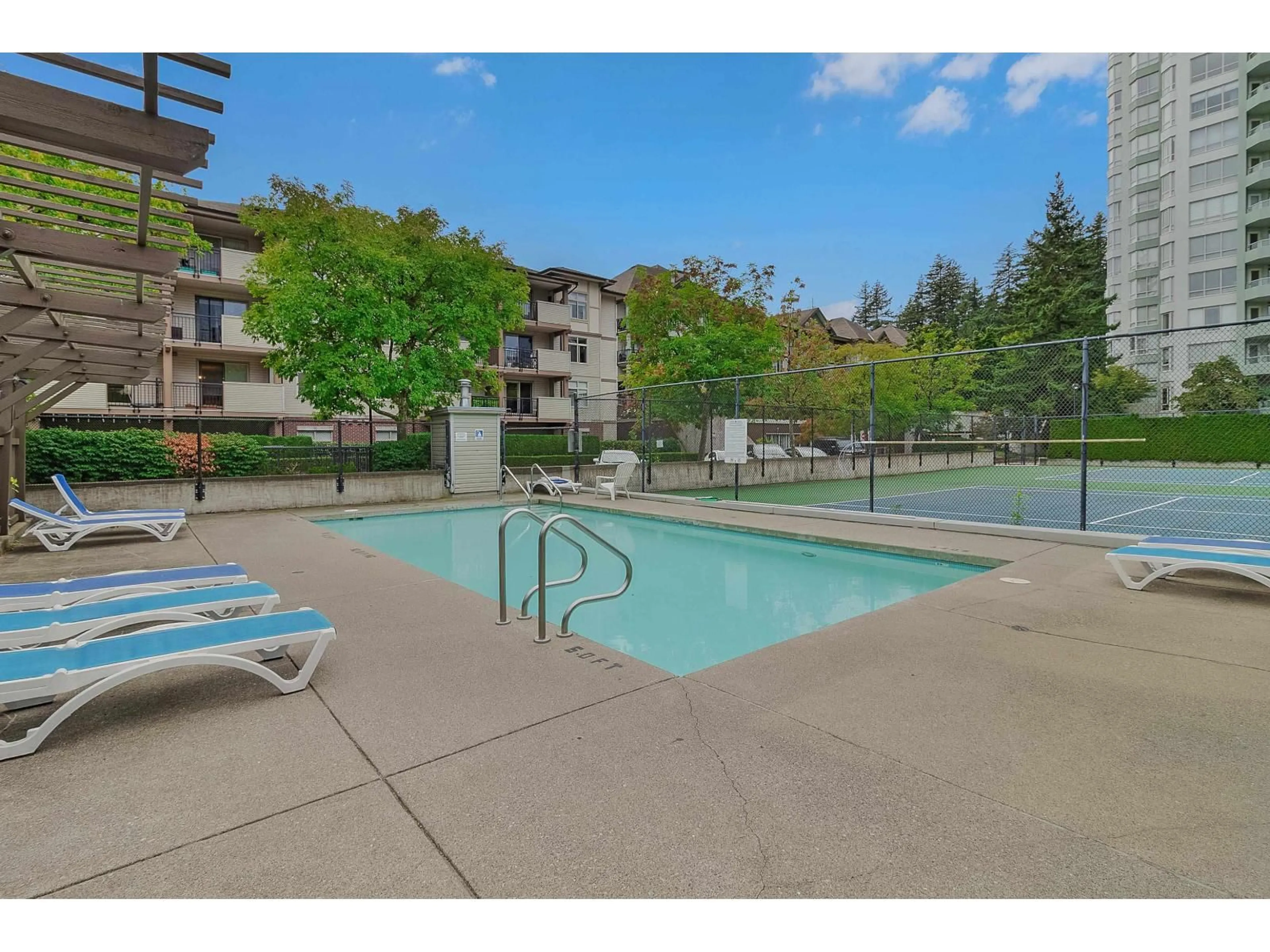 Pool for 104 - 10088 148 STREET, Surrey British Columbia V3R3M9