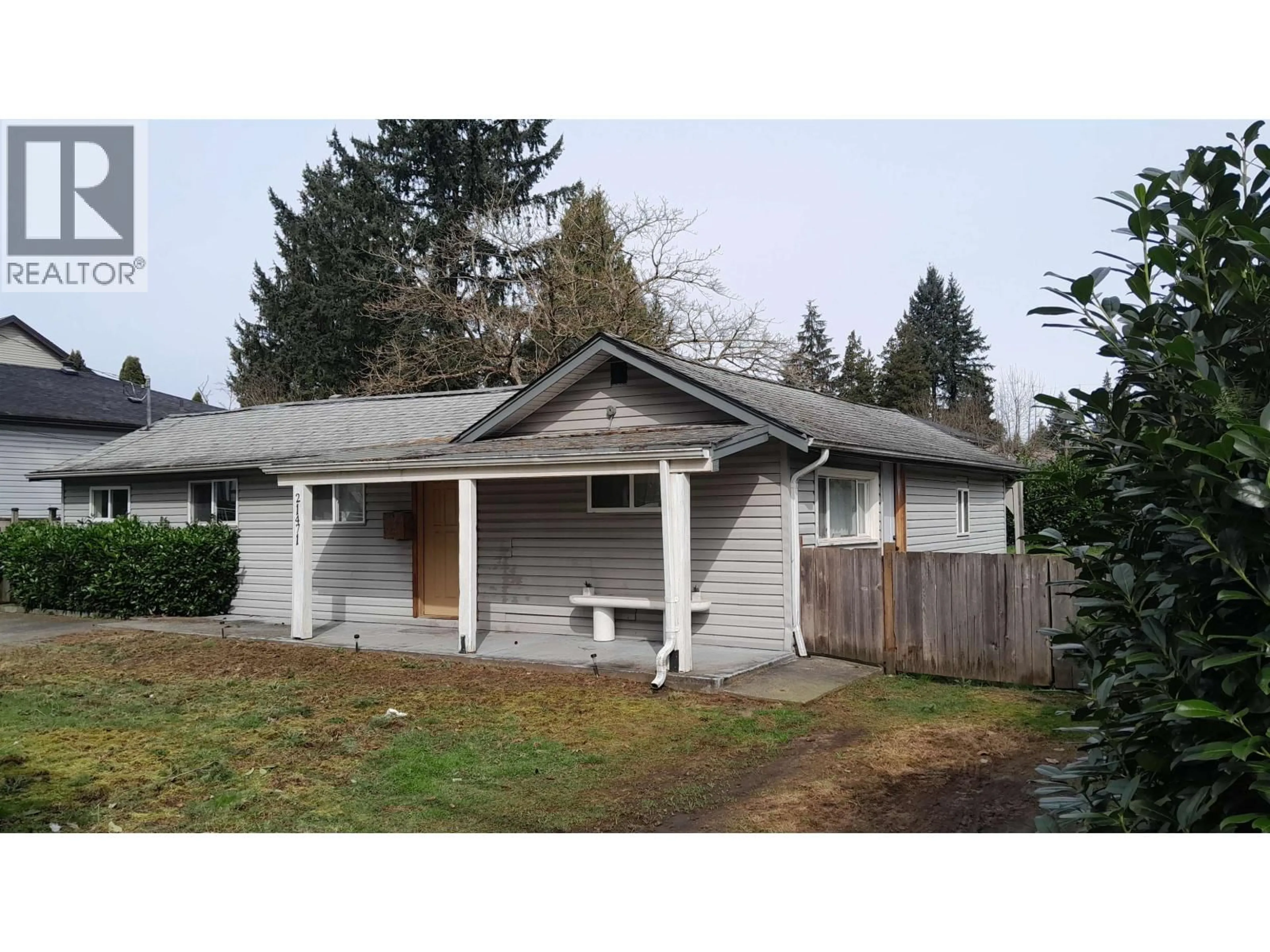 Home with vinyl exterior material, street for 21471 121 AVENUE, Maple Ridge British Columbia V2X3S5