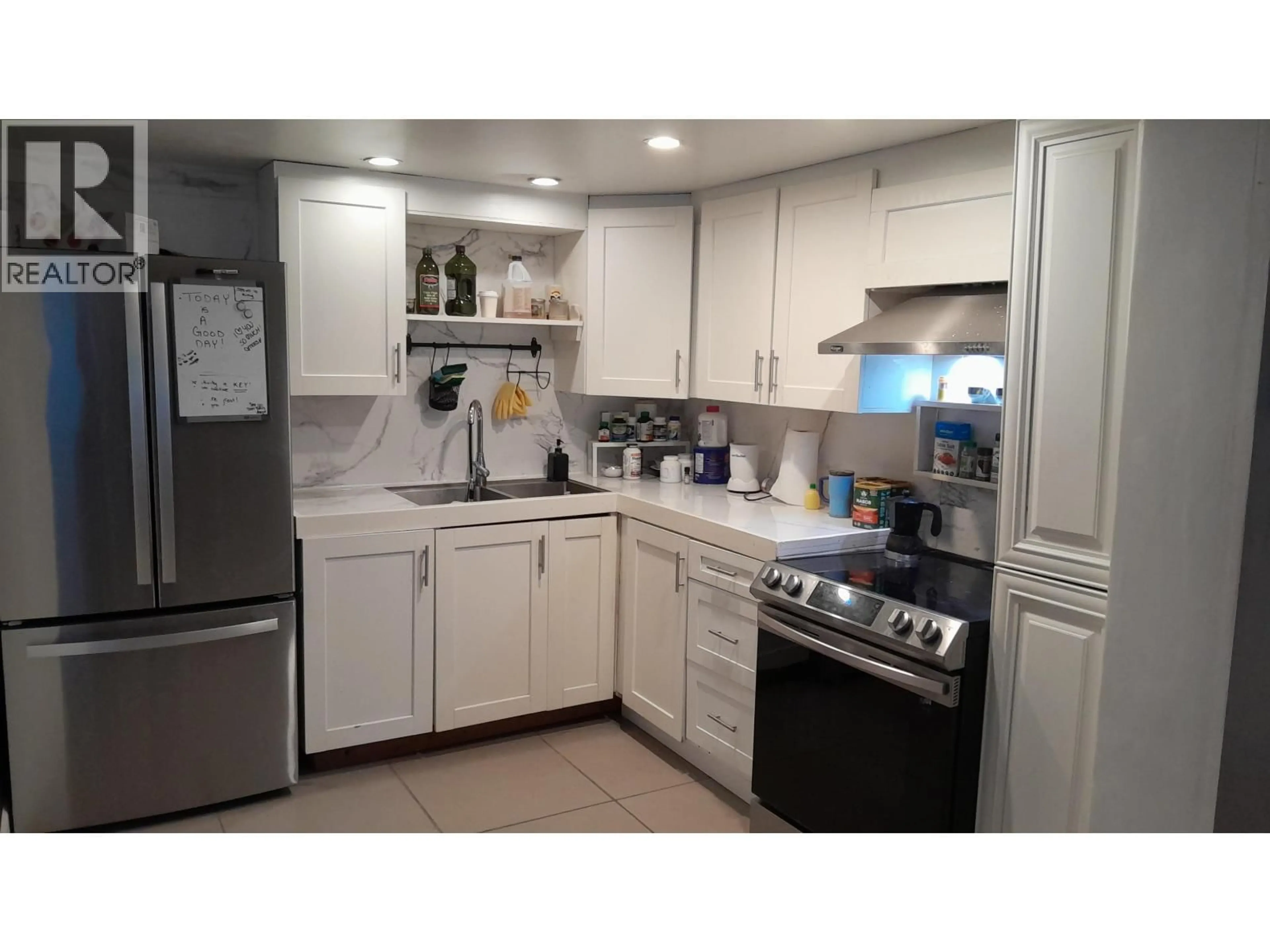Standard kitchen, unknown for 21471 121 AVENUE, Maple Ridge British Columbia V2X3S5