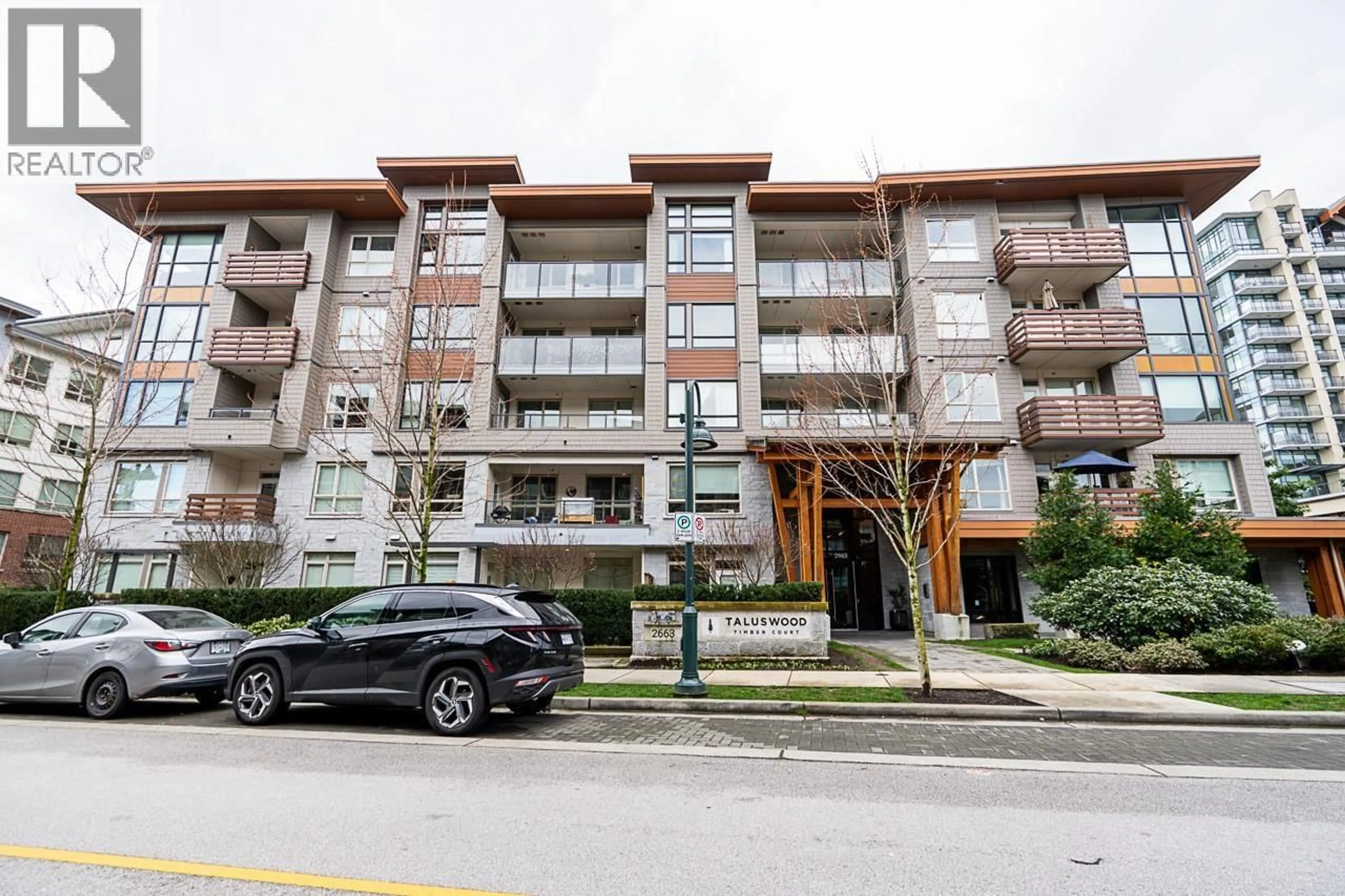 Patio, building for 506 - 2663 LIBRARY LANE, North Vancouver British Columbia V7J0B9