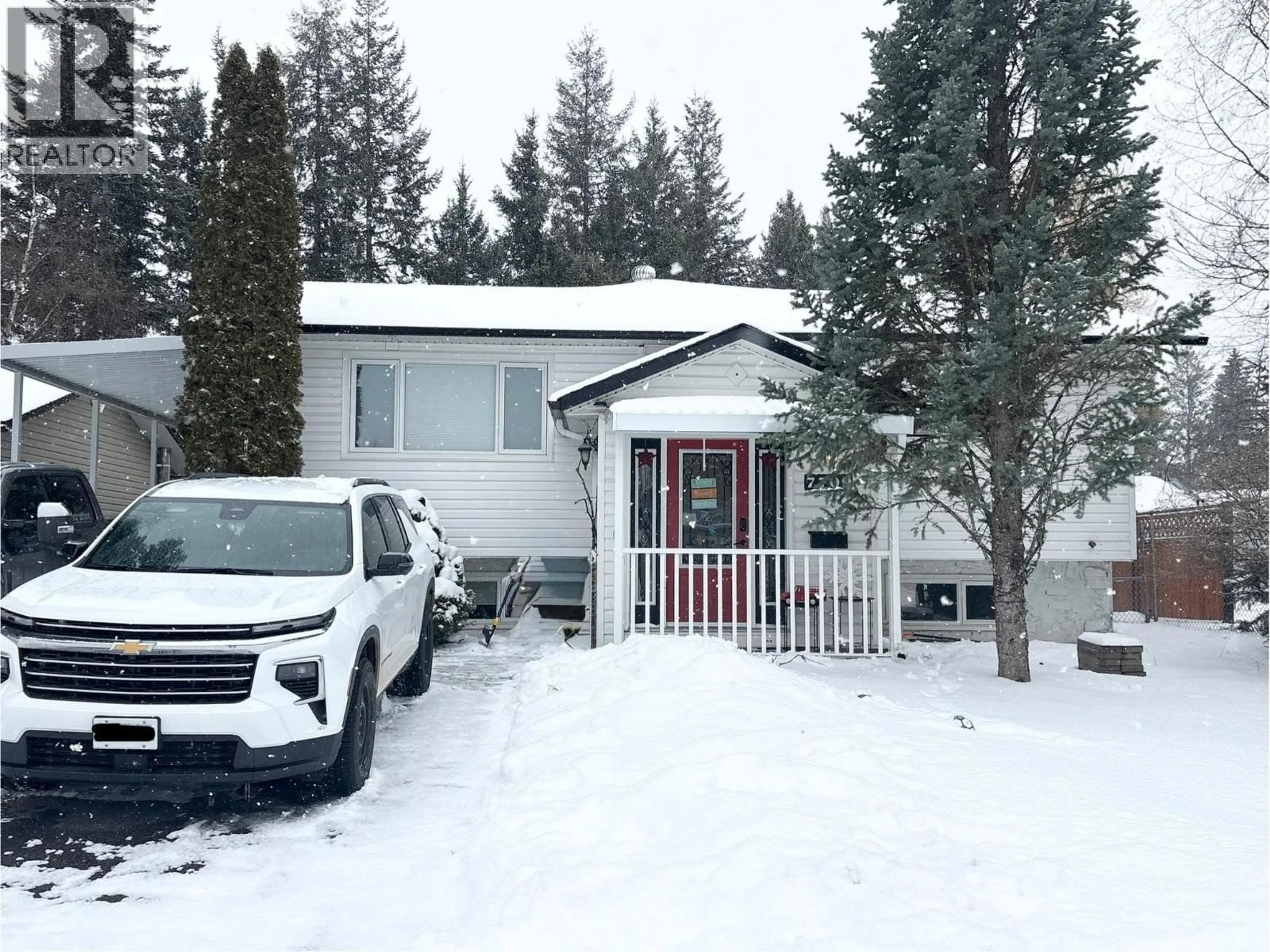 Home with vinyl exterior material, street for 7709 LEMOYNE PLACE, Prince George British Columbia V2N3N2