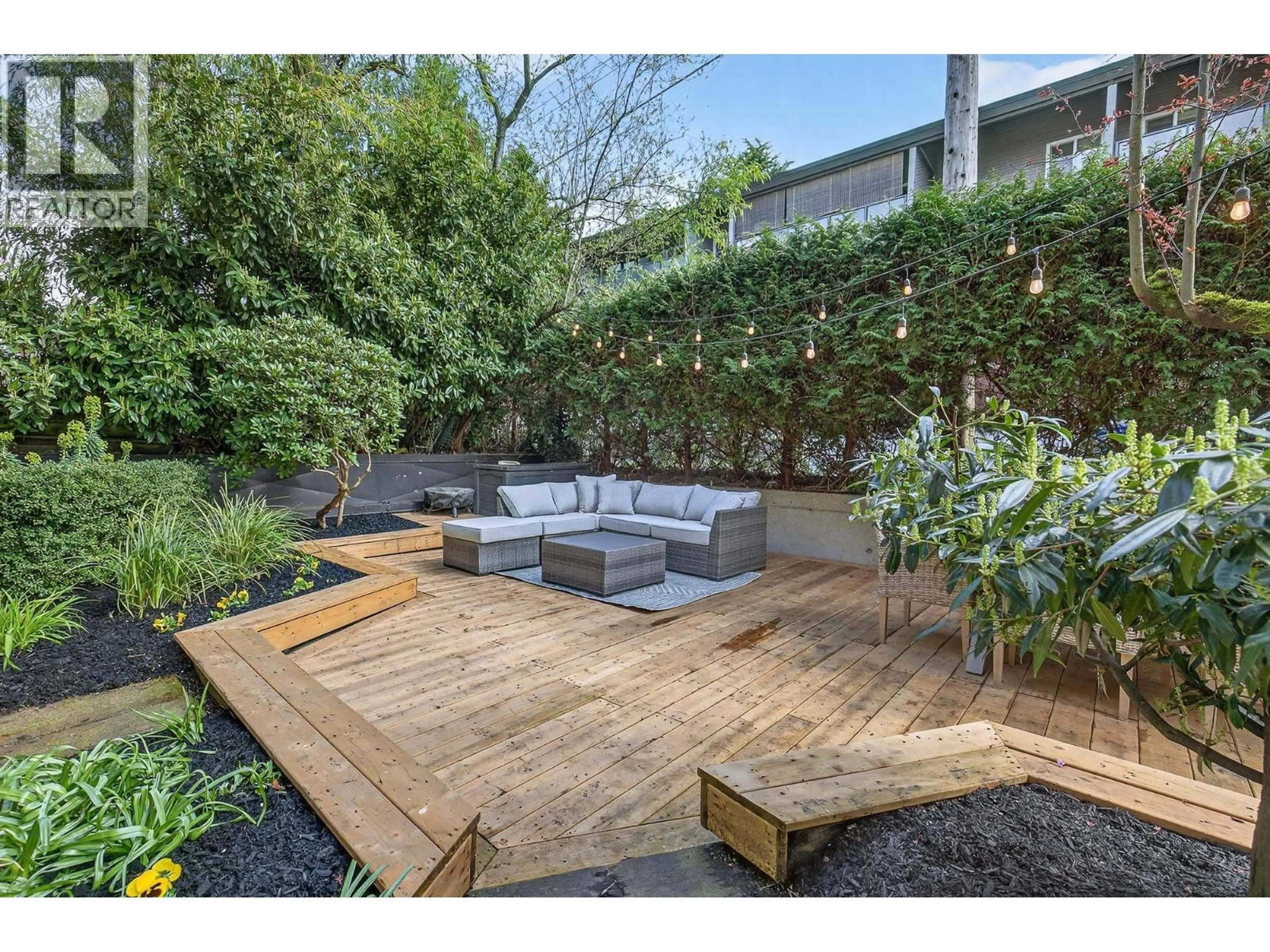 Patio, street for 108 - 1424 WALNUT STREET, Vancouver British Columbia V6J3R3